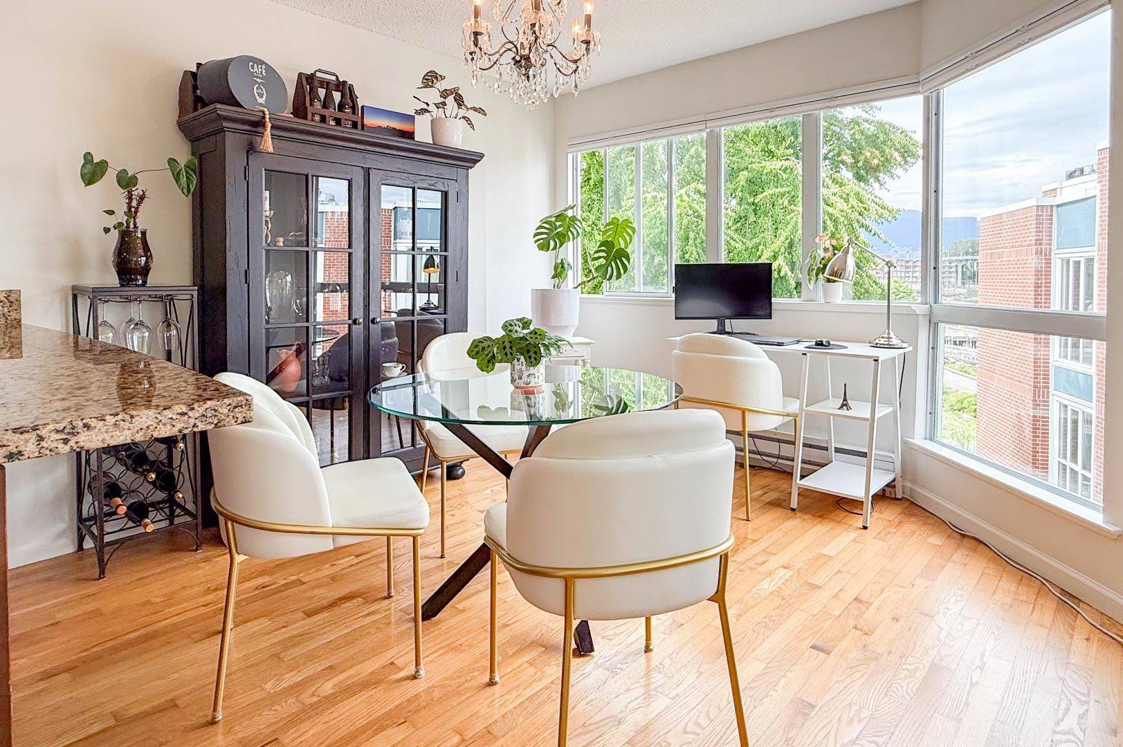 Vancouver, BC V6J 4X9,1508 Mariner WALK #401