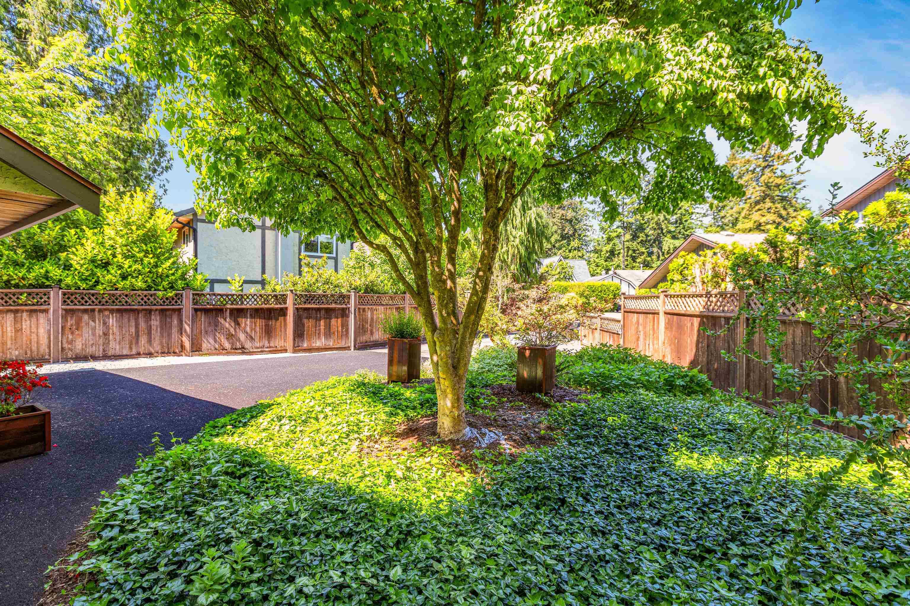 Langley, BC V3A 7K5,20152 37 AVE