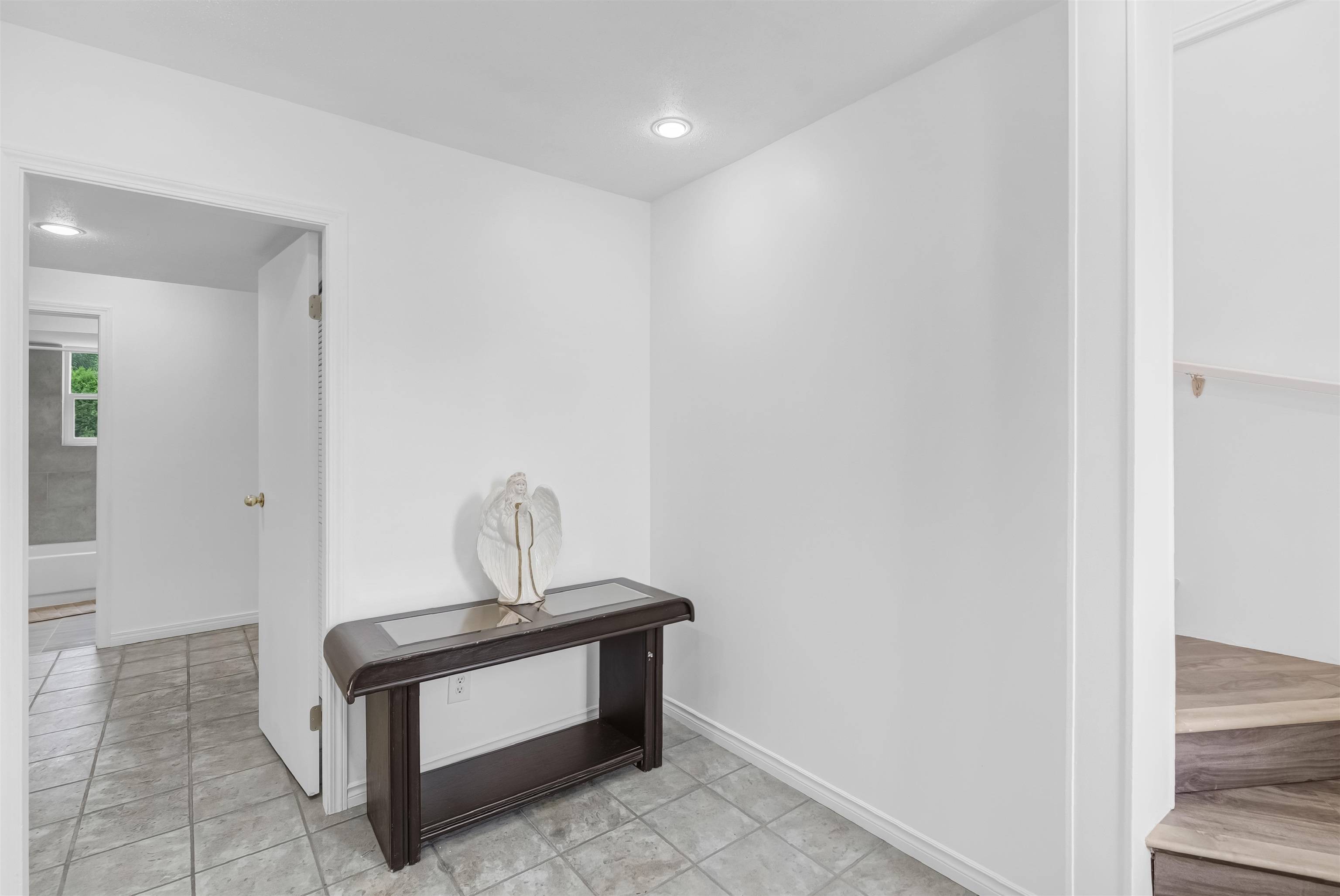 Abbotsford, BC V2T 4S2,31816 Saturna CRES