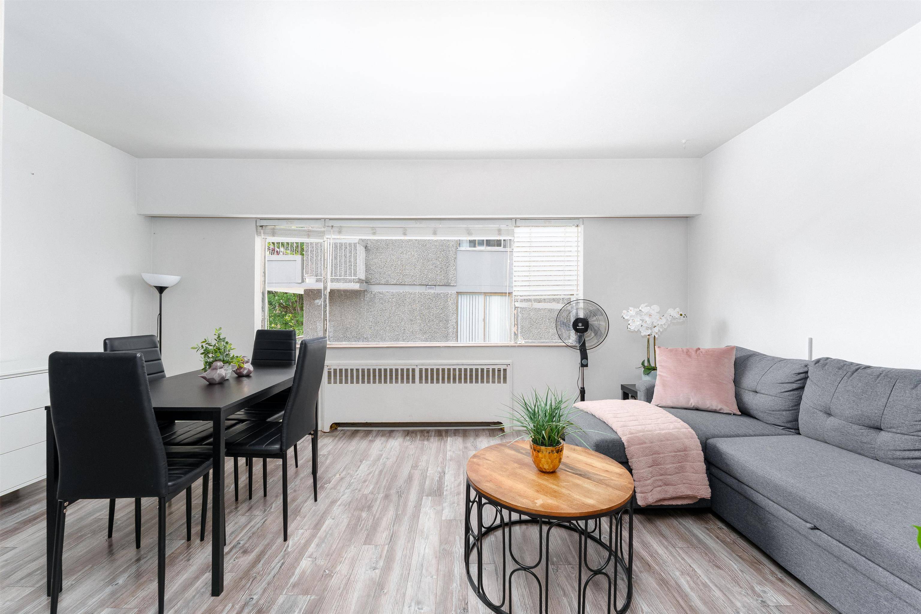 Vancouver, BC V6G 1G5,1540 Haro Street #204