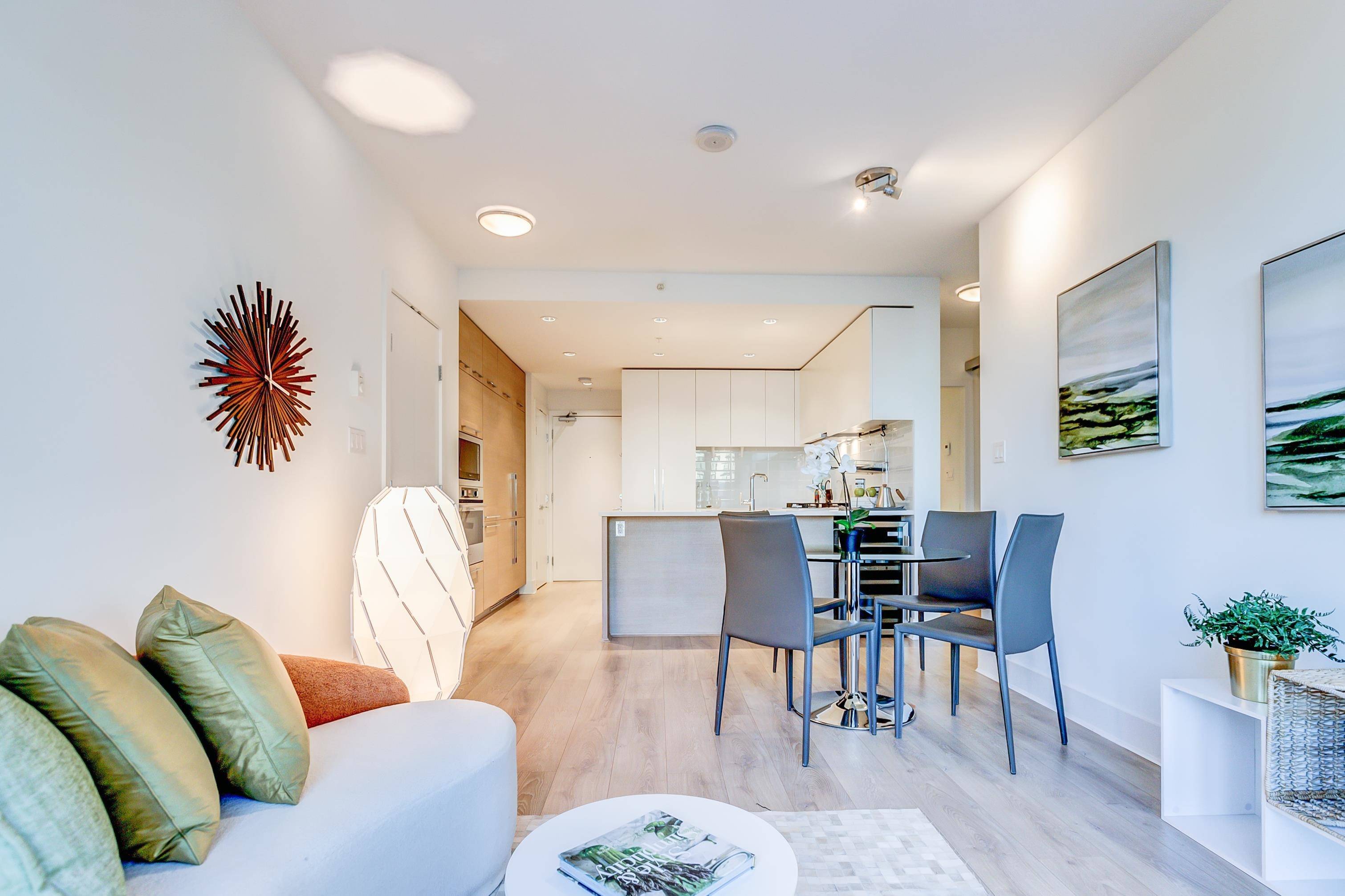 Coquitlam, BC V3B 0K9,1188 Pinetree WAY #2206