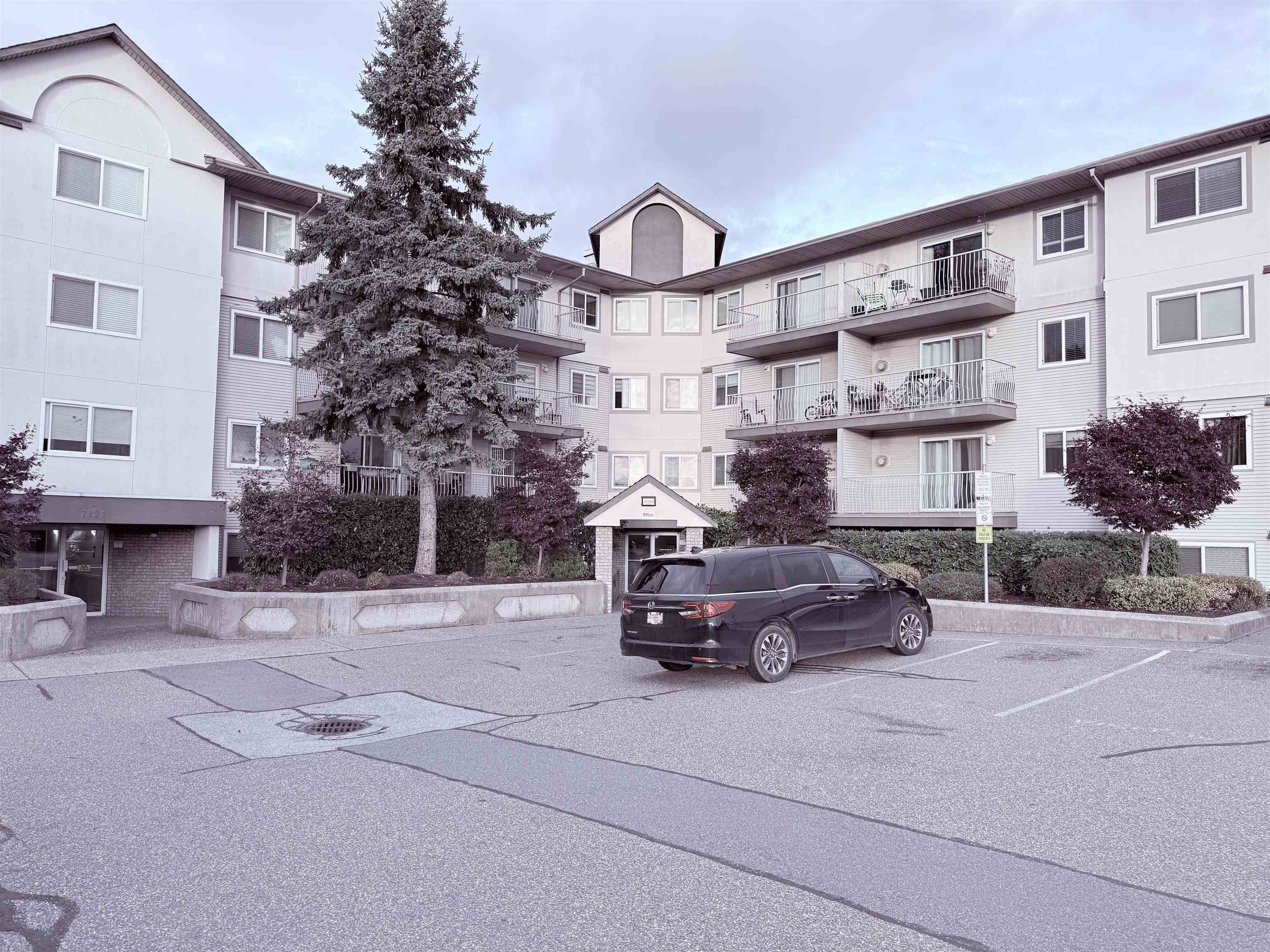 Chilliwack, BC V2R 3W3,7694 Evans RD #412