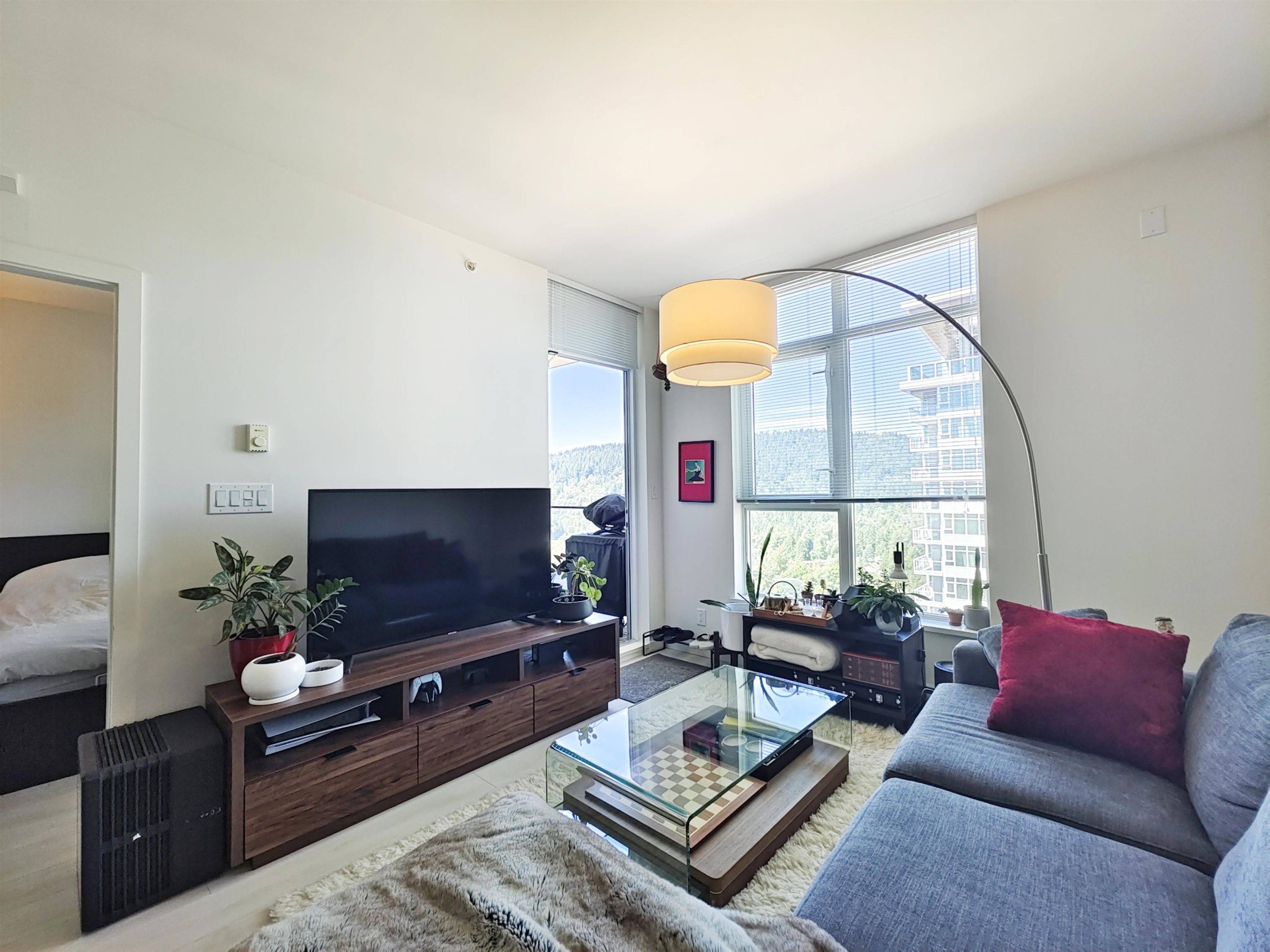 Coquitlam, BC V3J 0H9,691 North RD #1605