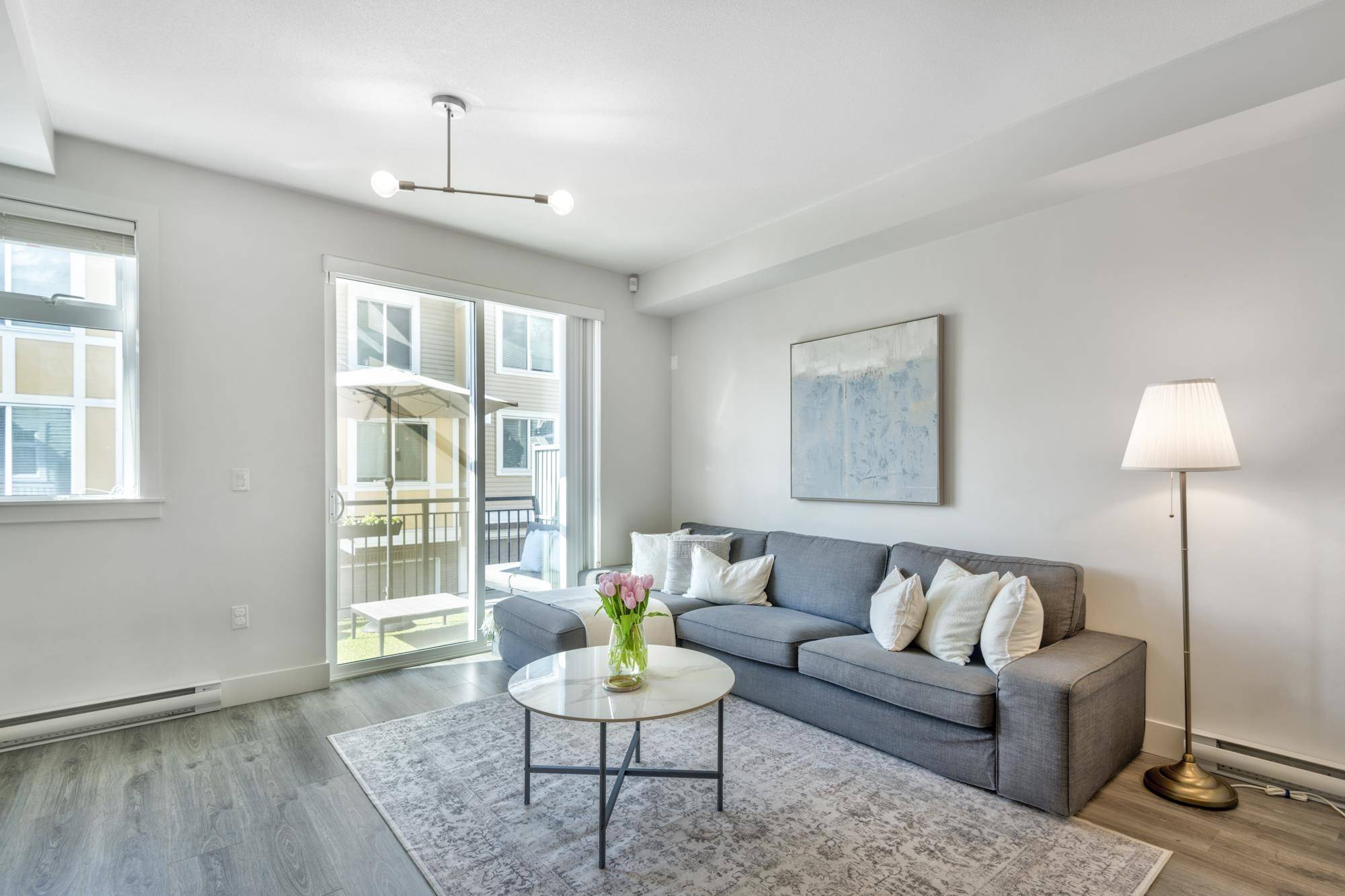Surrey, BC V4N 6S7,9718 161a ST #165