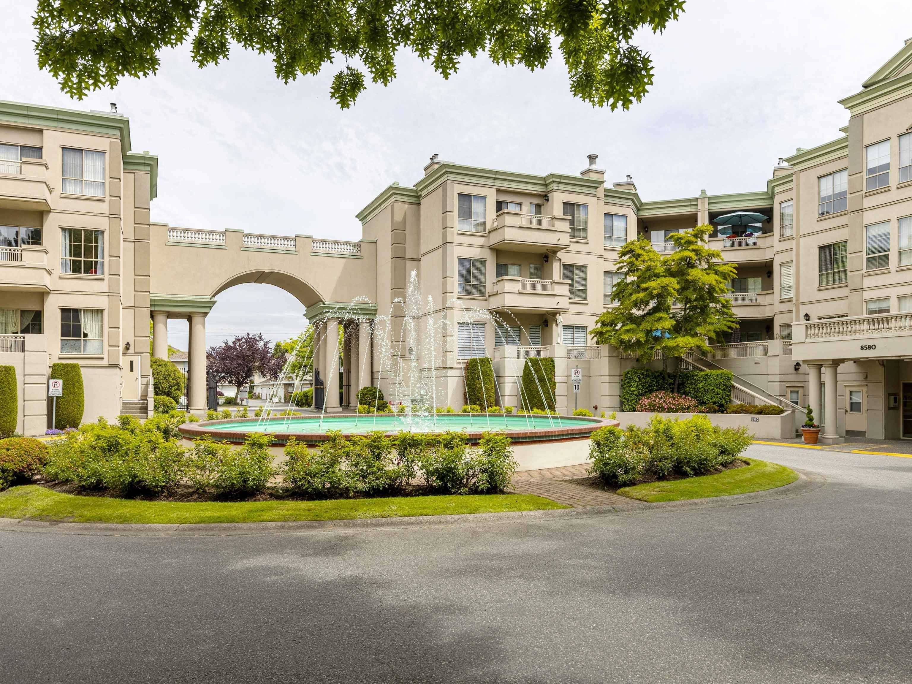 Richmond, BC V6Y 1M2,8560 General Currie RD #110