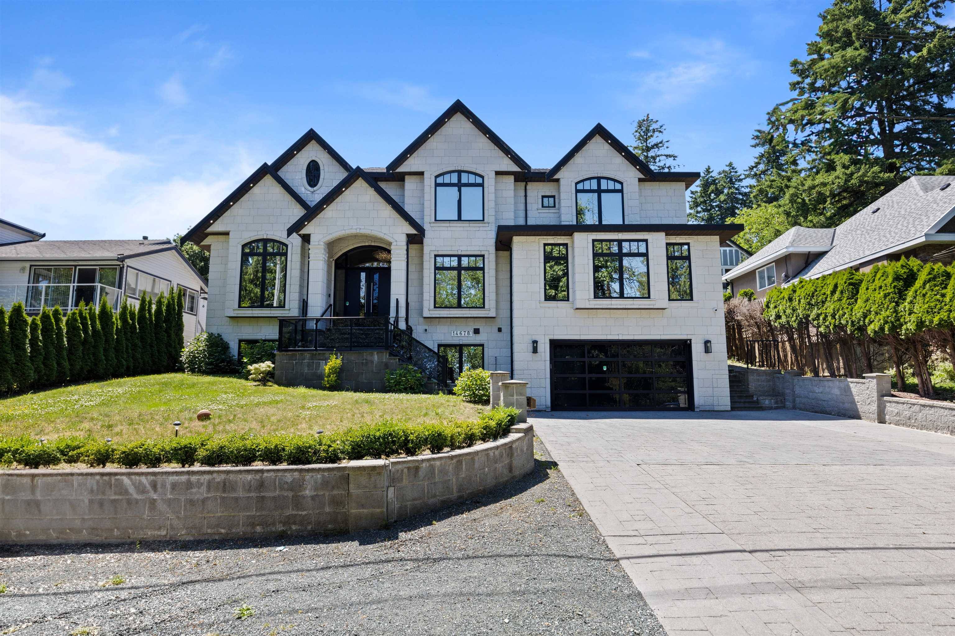 Surrey, BC V3R 5V4,14678 St. Andrews DR