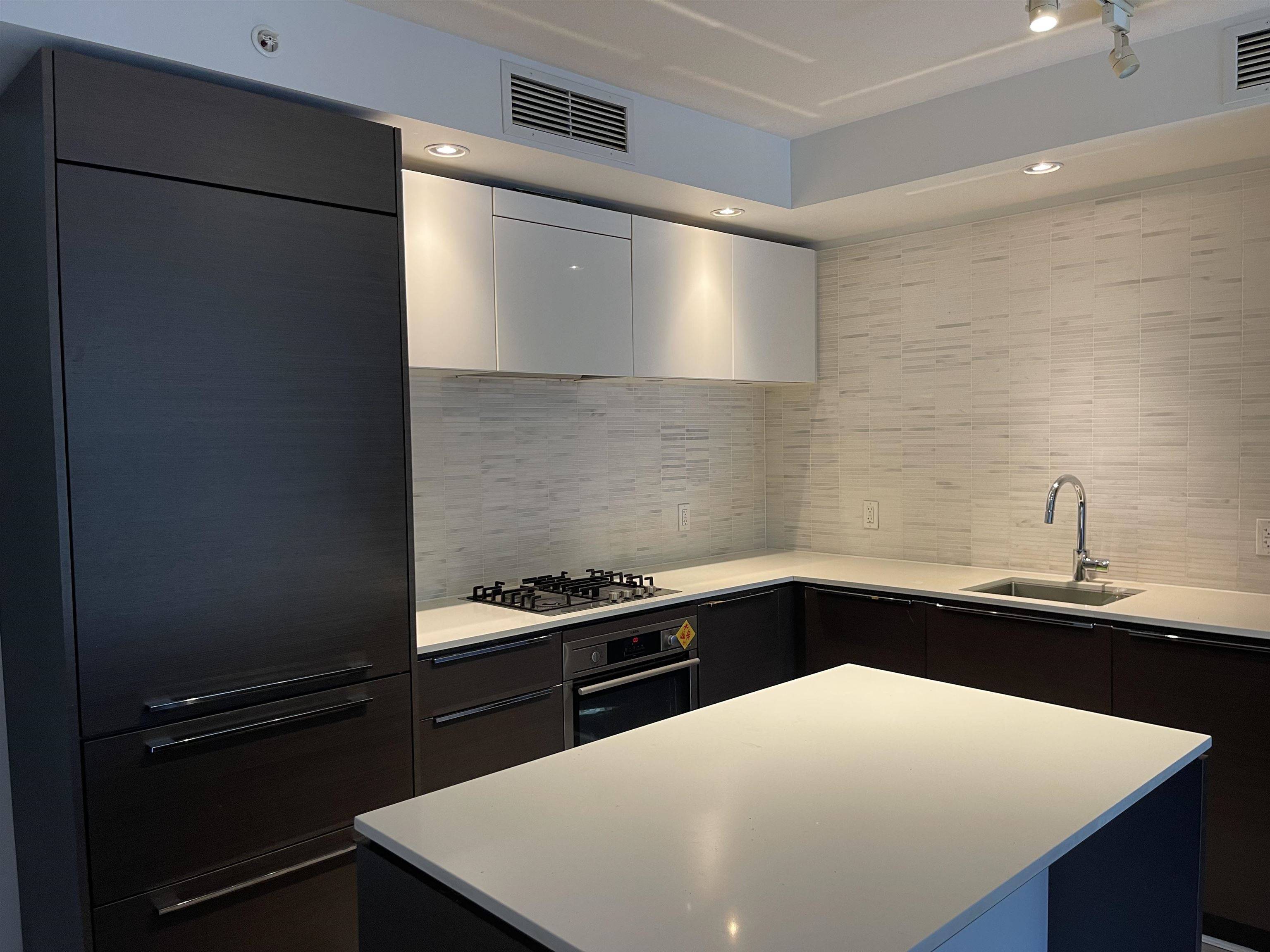 Richmond, BC V7C 0B3,5233 Gilbert RD #327