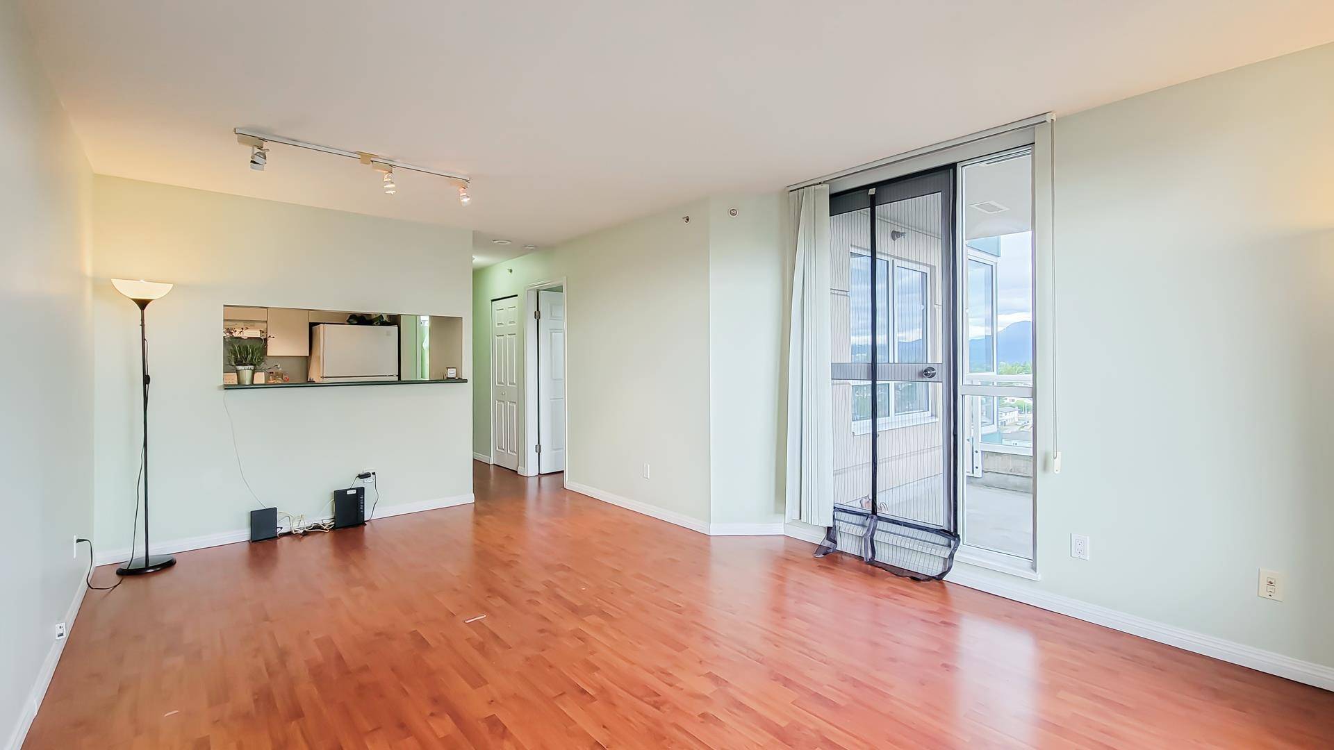 Vancouver, BC V5R 6C7,5189 Gaston ST #1508