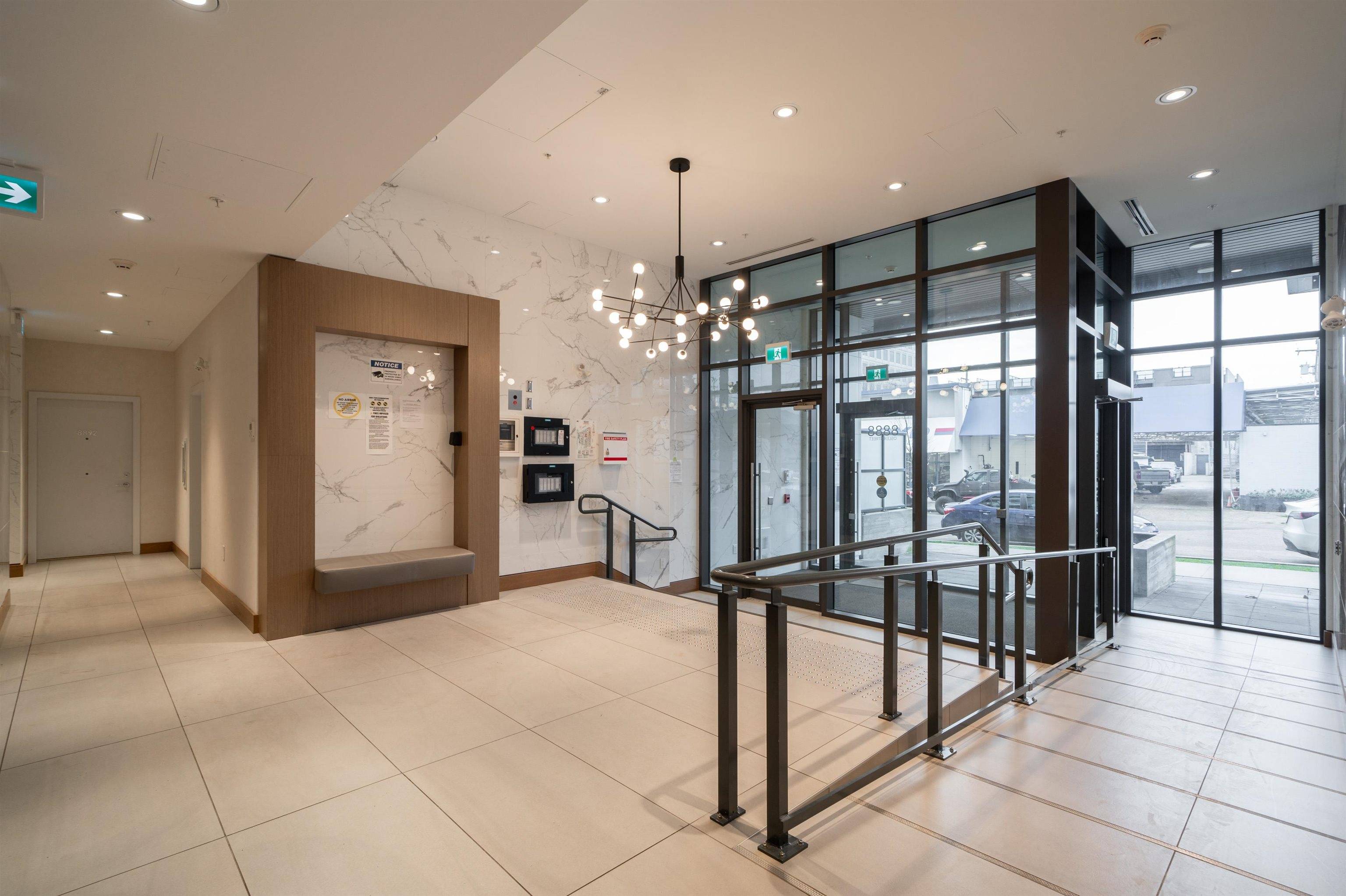 Vancouver, BC V6P 4G2,8890 Osler ST