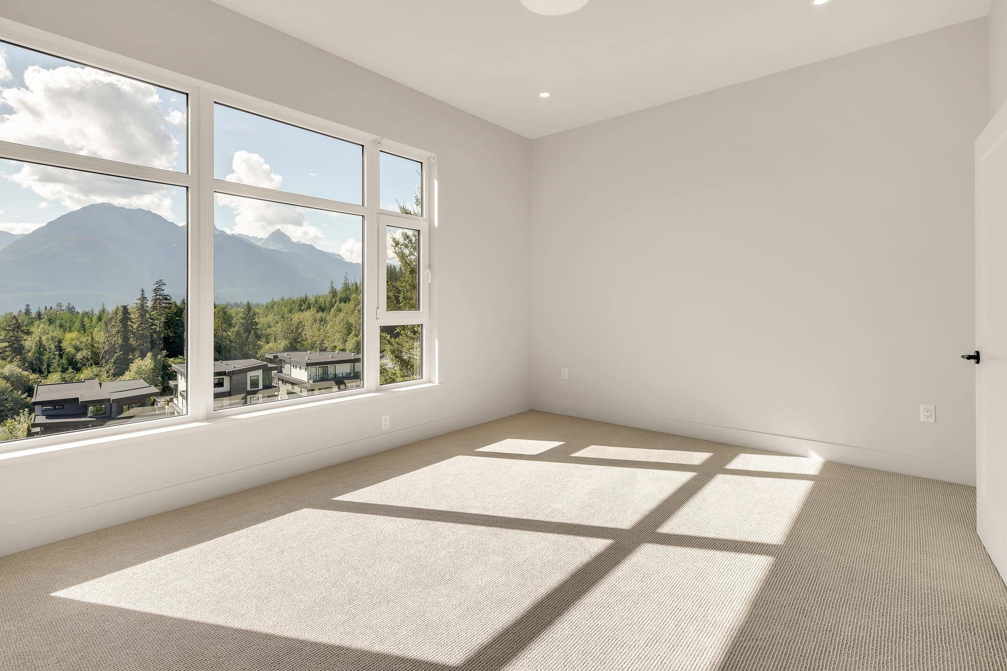 Squamish, BC V8B 1E4,3407 Mamquam RD #11