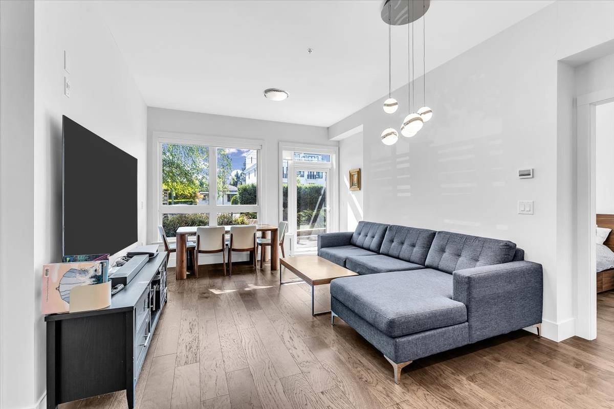 Vancouver, BC V6P 4Z2,7878 Granville ST #101