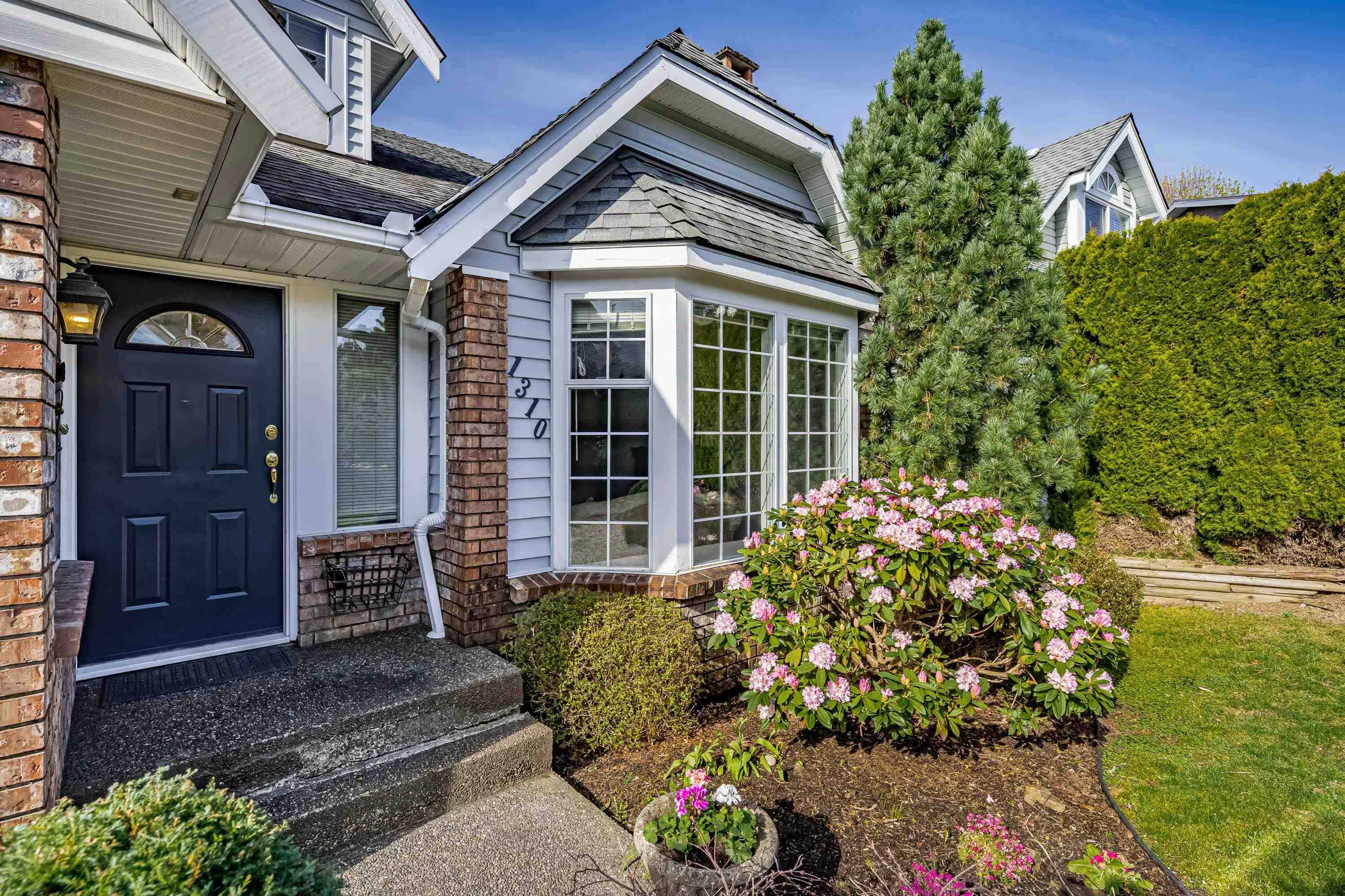 Coquitlam, BC V3E 2H8,1310 Aster CT