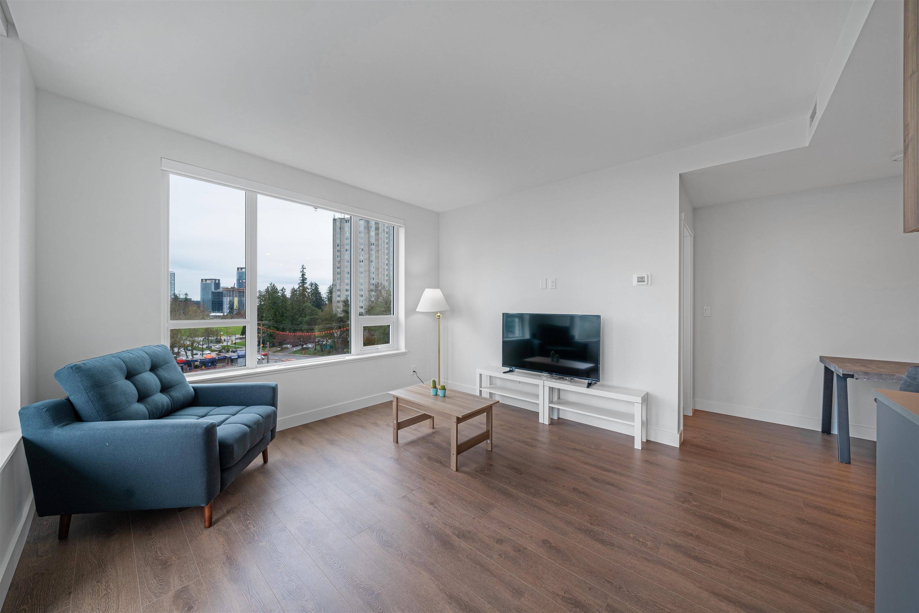 Surrey, BC V3T 0S4,13359 Old Yale RD #402