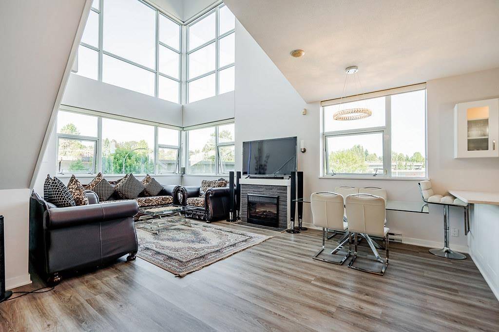 Burnaby, BC V5B 0A1,2225 Holdom AVE #304