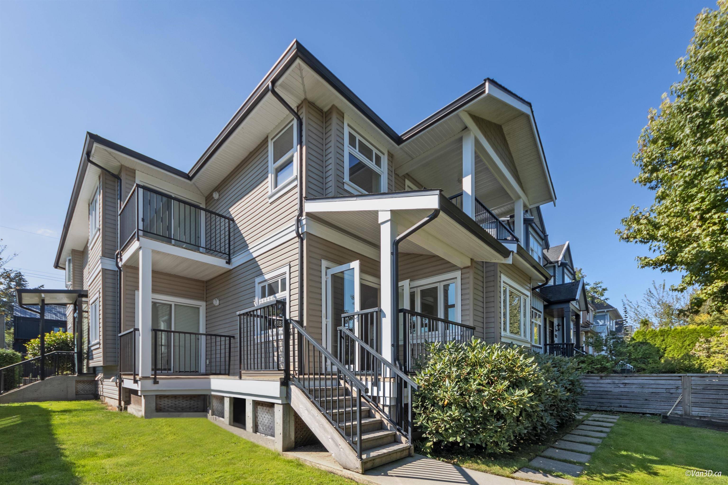 Vancouver, BC V5T 2T4,288 E 16th AVE