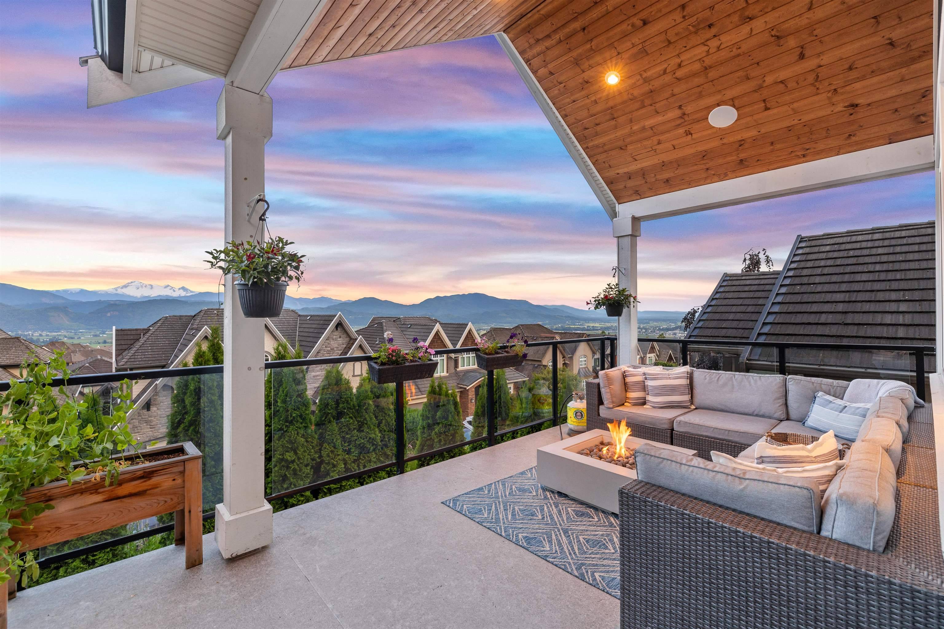 Abbotsford, BC V3G 0C9,35520 Mahogany DR #3