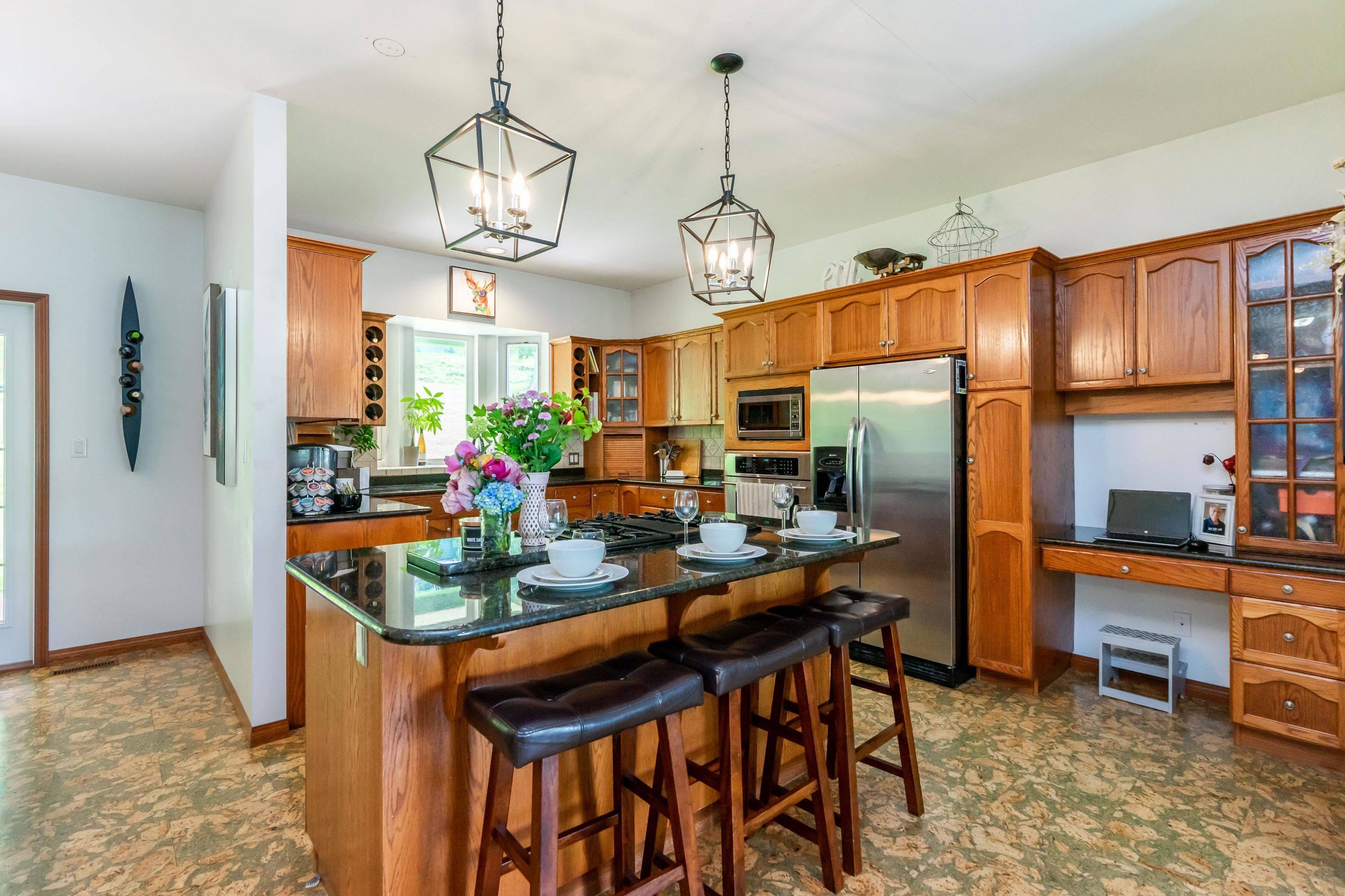 Yarrow, BC V2R 5H2,42160 Majuba Hill RD