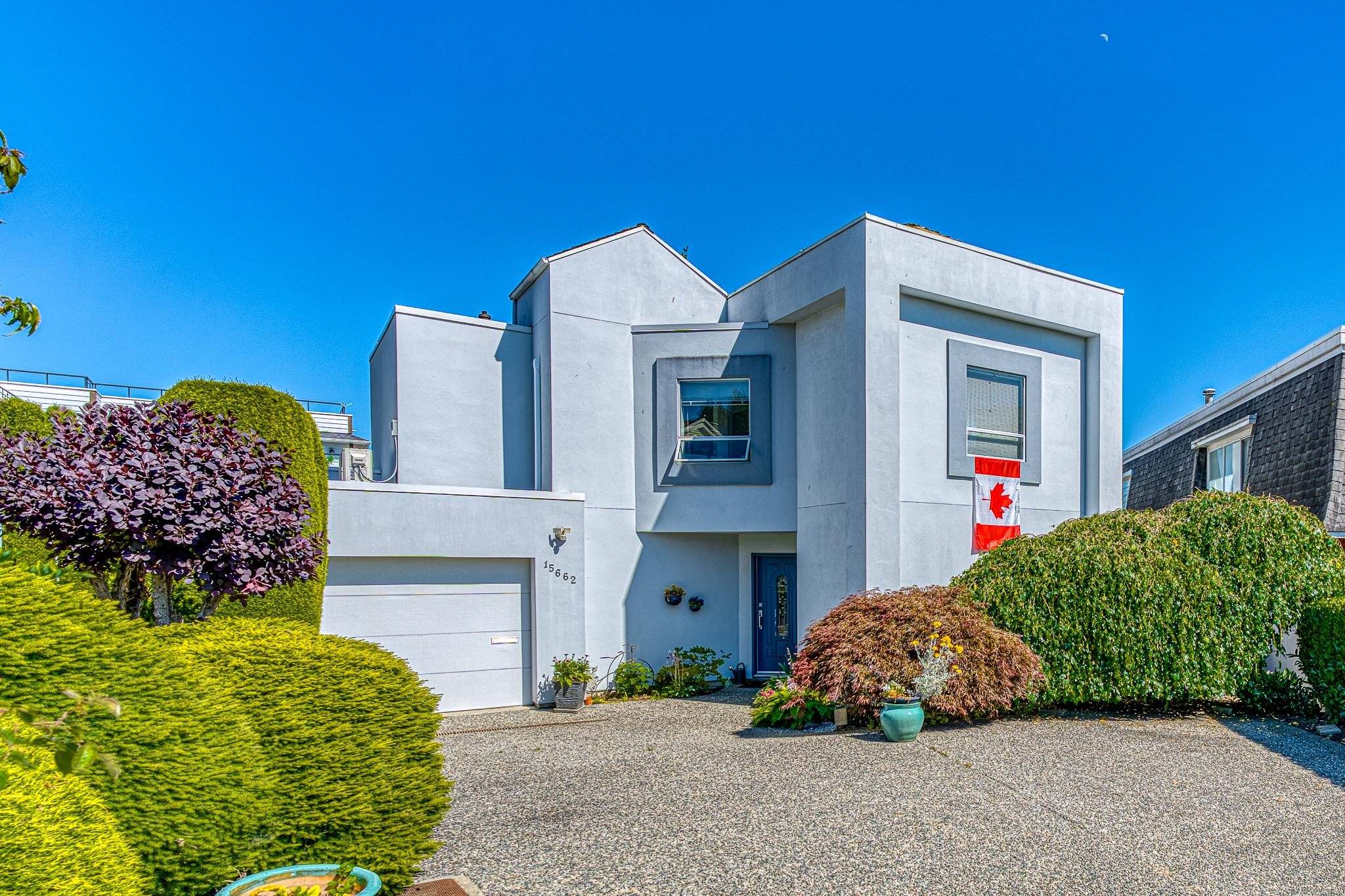 White Rock, BC V4B 1V4,15662 Semiahmoo AVE