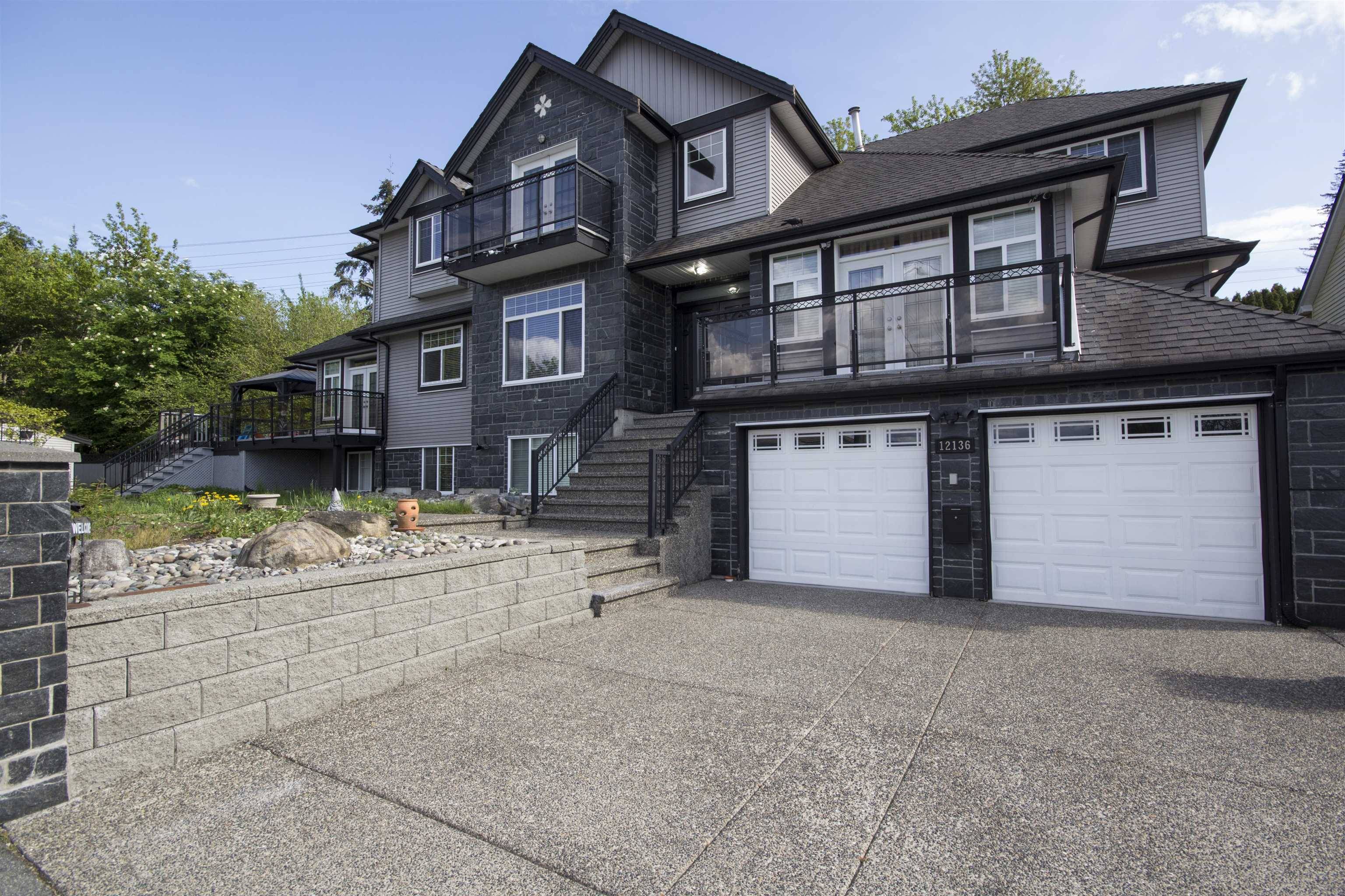 Surrey, BC V3V 2Y5,12136 100a AVE