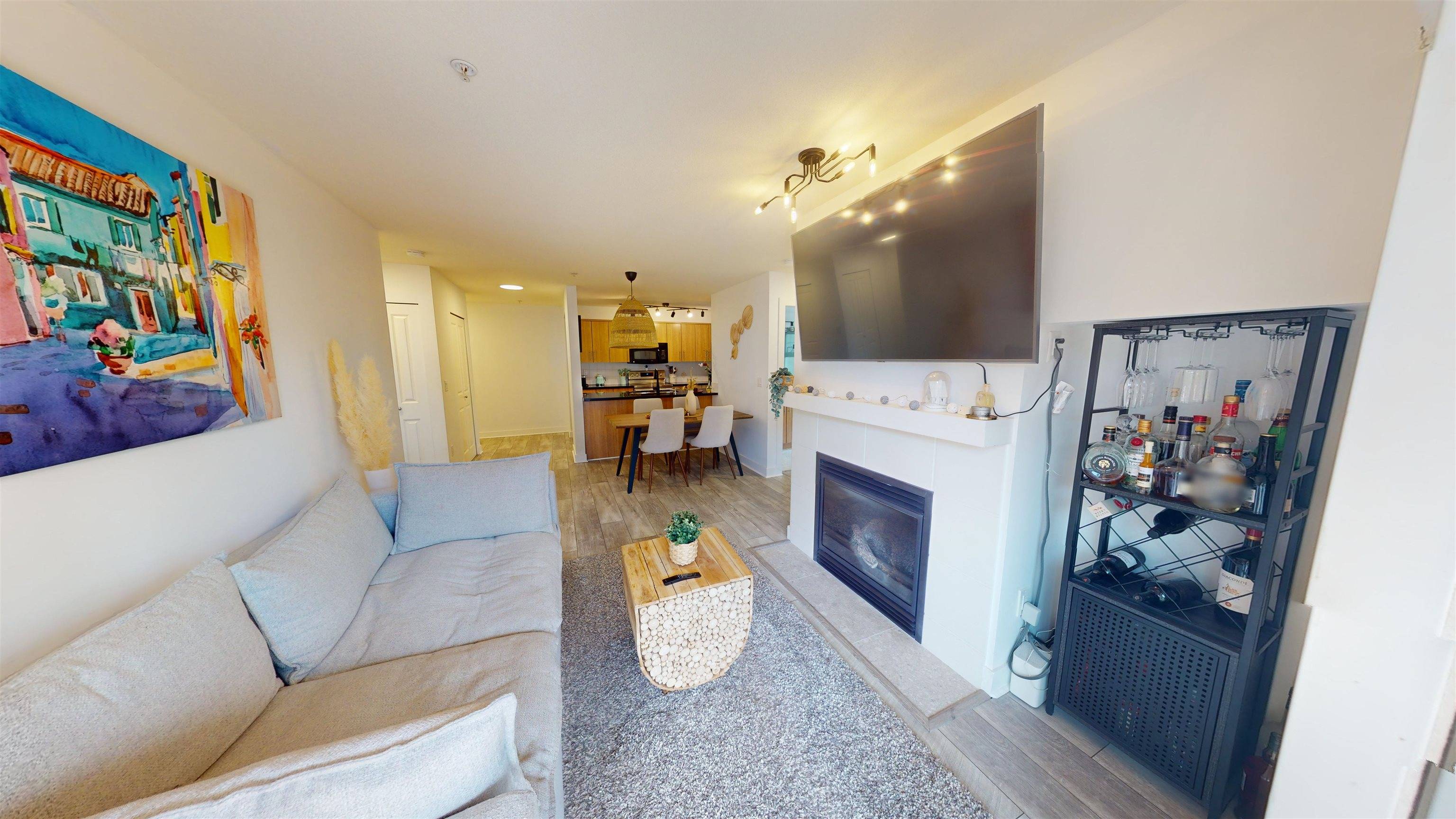 Port Moody, BC V3H 0C1,3240 St Johns ST #307