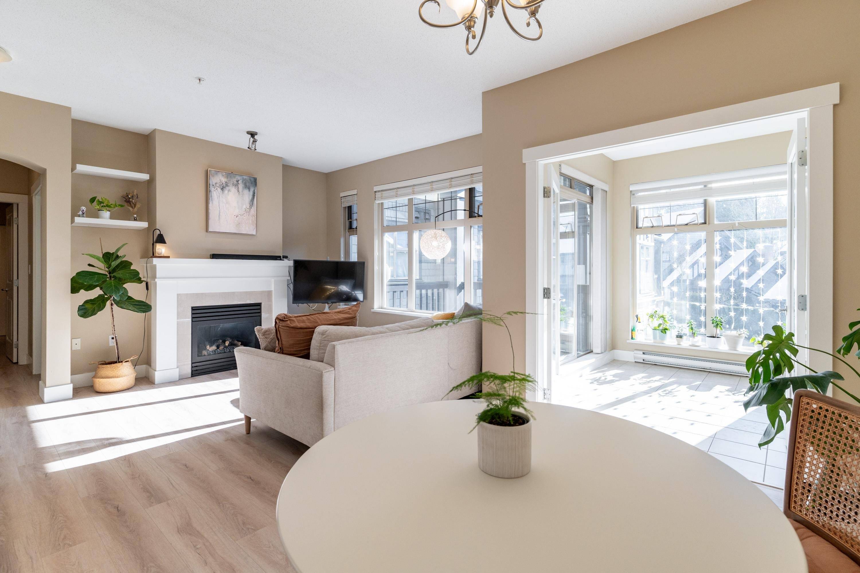 Vancouver, BC V6J 5M7,4885 Valley DR #301