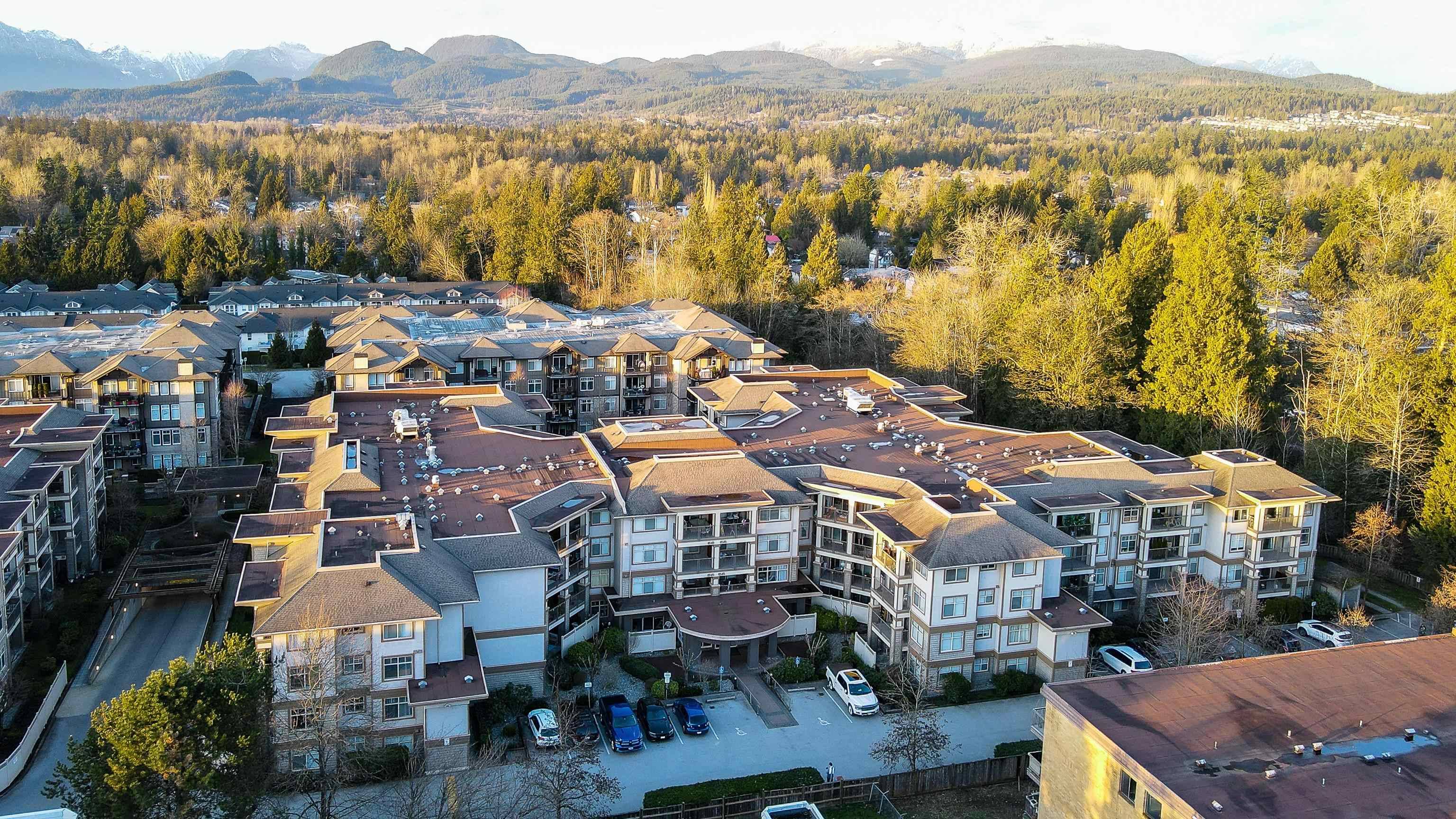 Maple Ridge, BC V2X 6B8,12248 224 ST #222