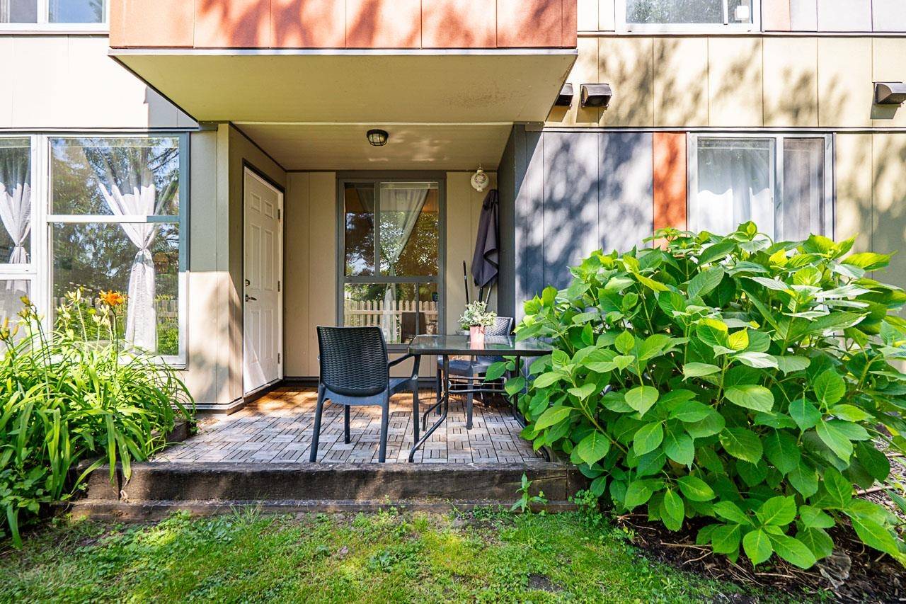 Maple Ridge, BC V2X 6M2,12075 228 ST #108