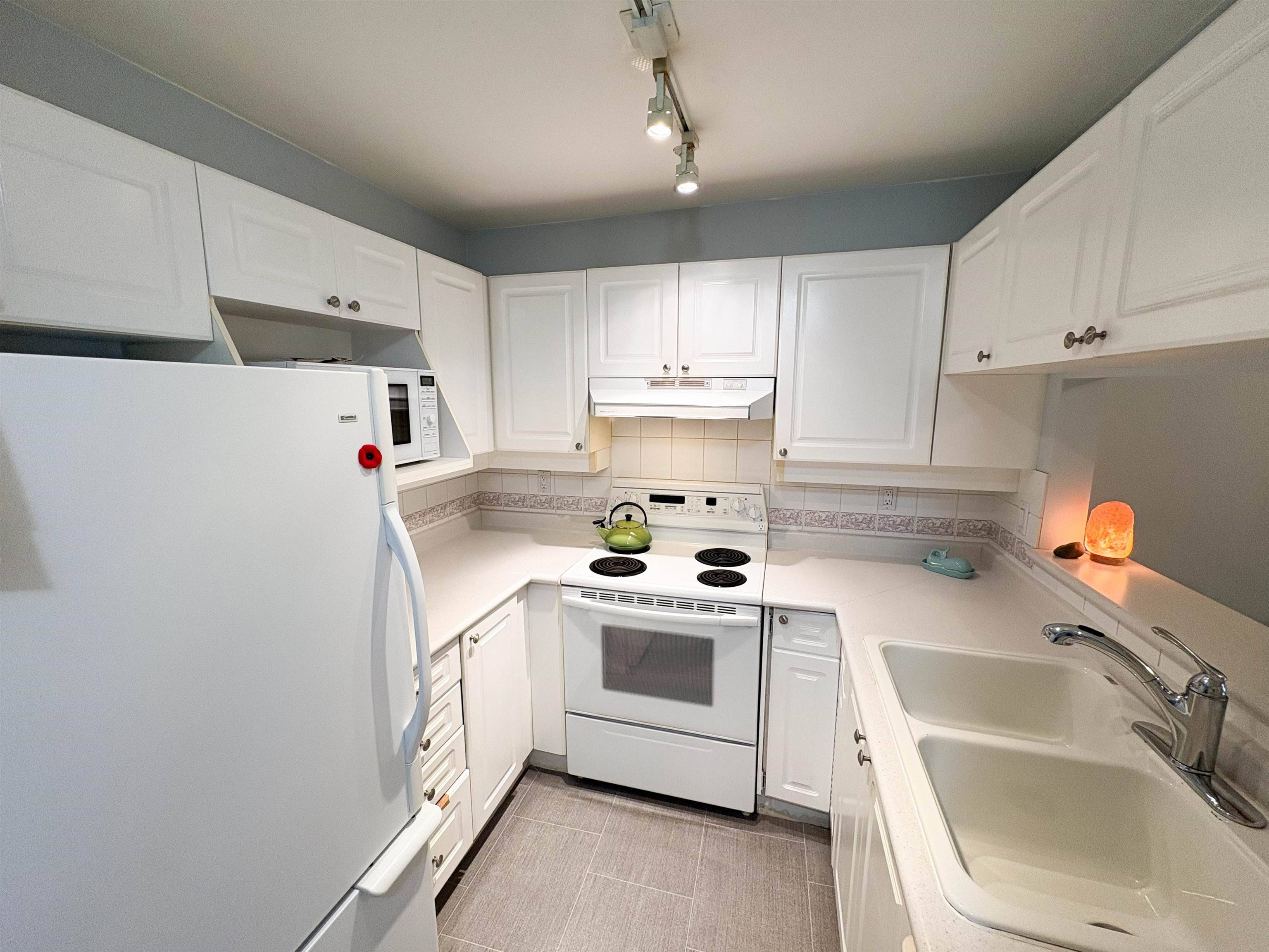 Port Coquitlam, BC V3C 6H5,2231 Welcher AVE #103