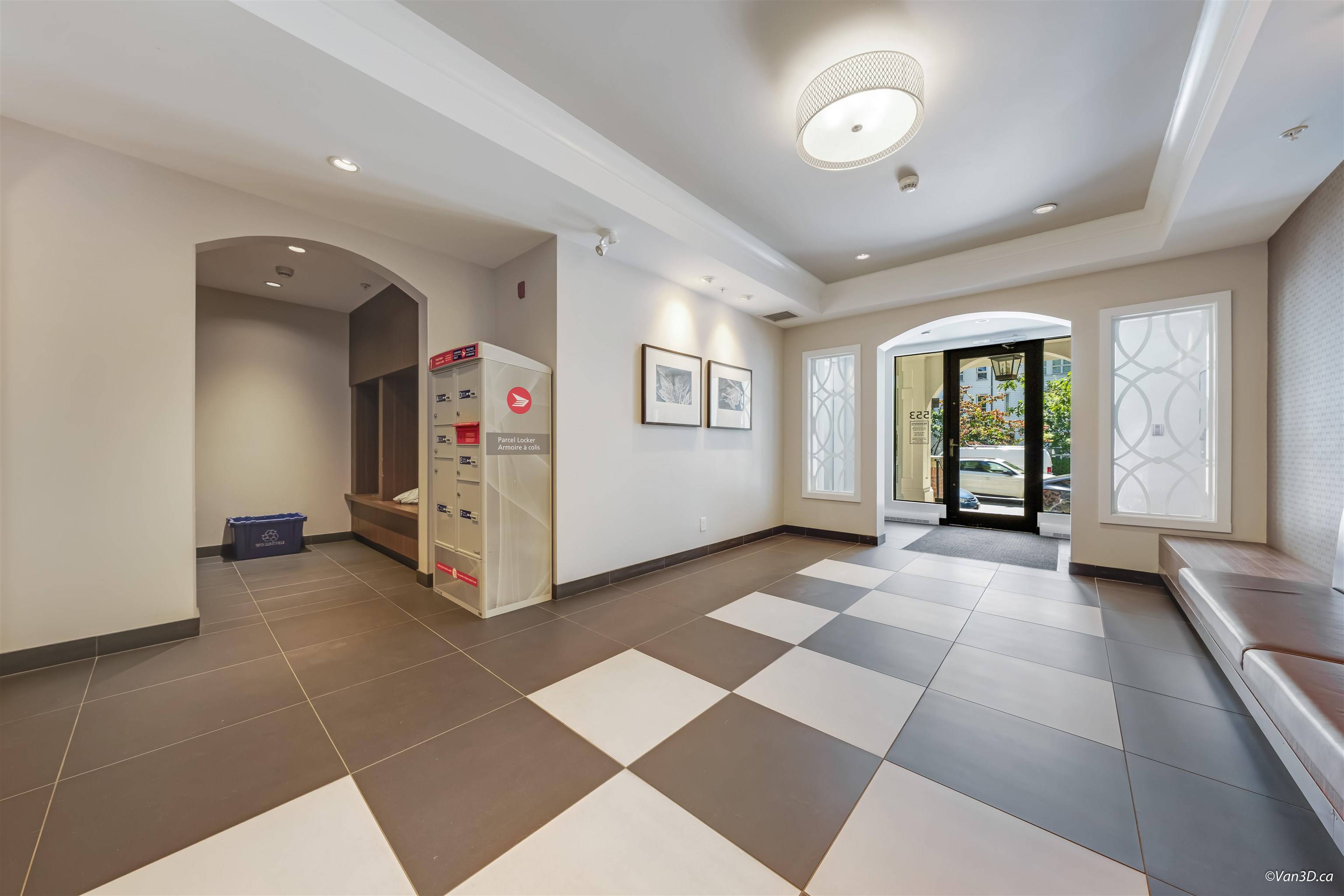 Coquitlam, BC V3J 0B5,553 Foster AVE #106