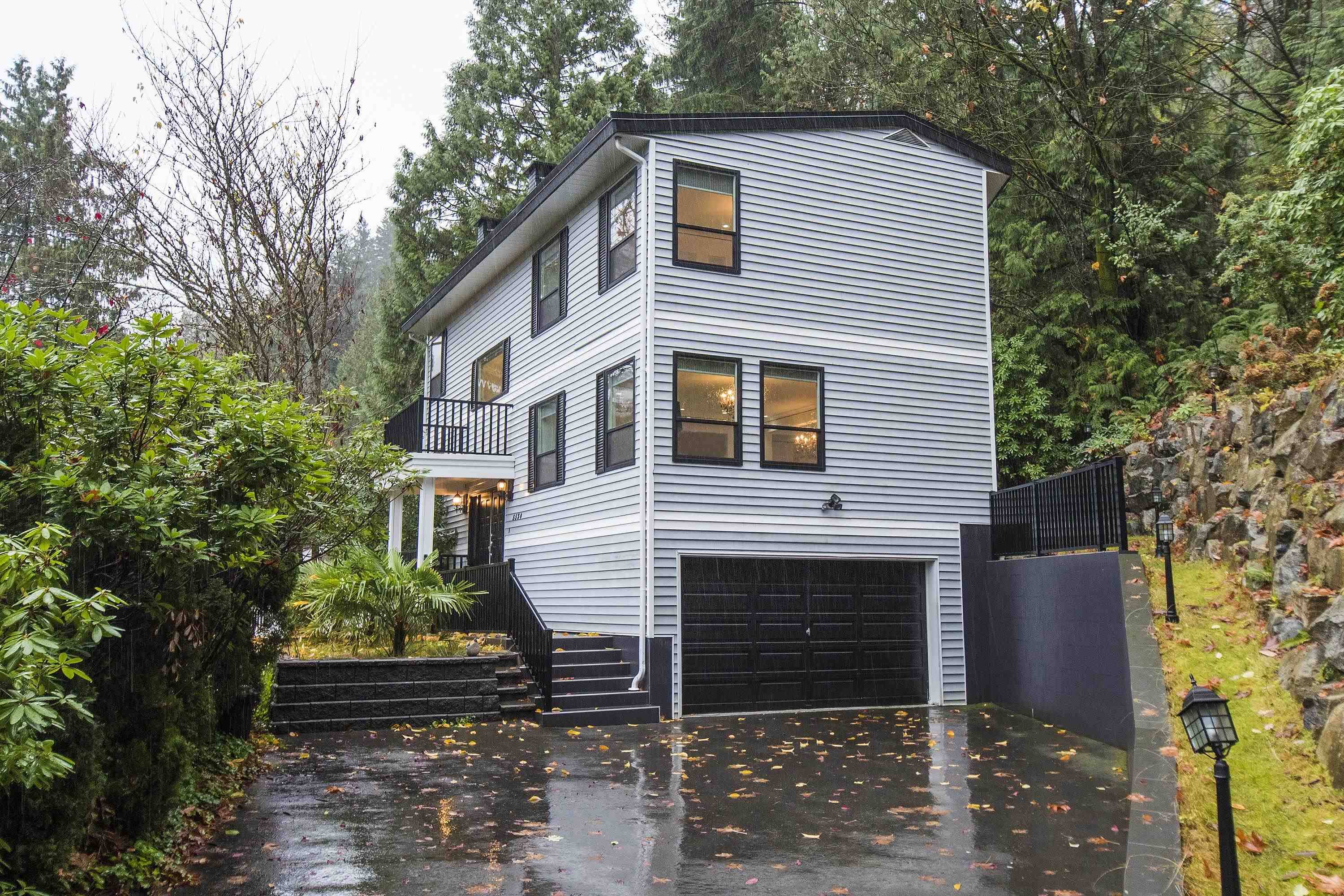 West Vancouver, BC V7W 1N6,5530 Greenleaf RD