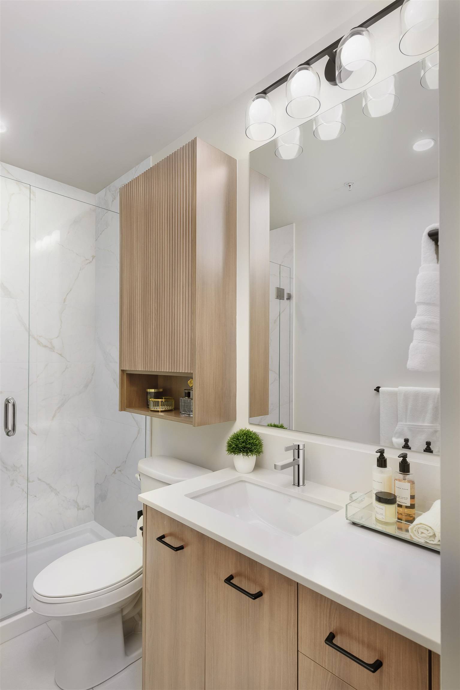 Abbotsford, BC V2S 2E8,34375 Gladys AVE #203