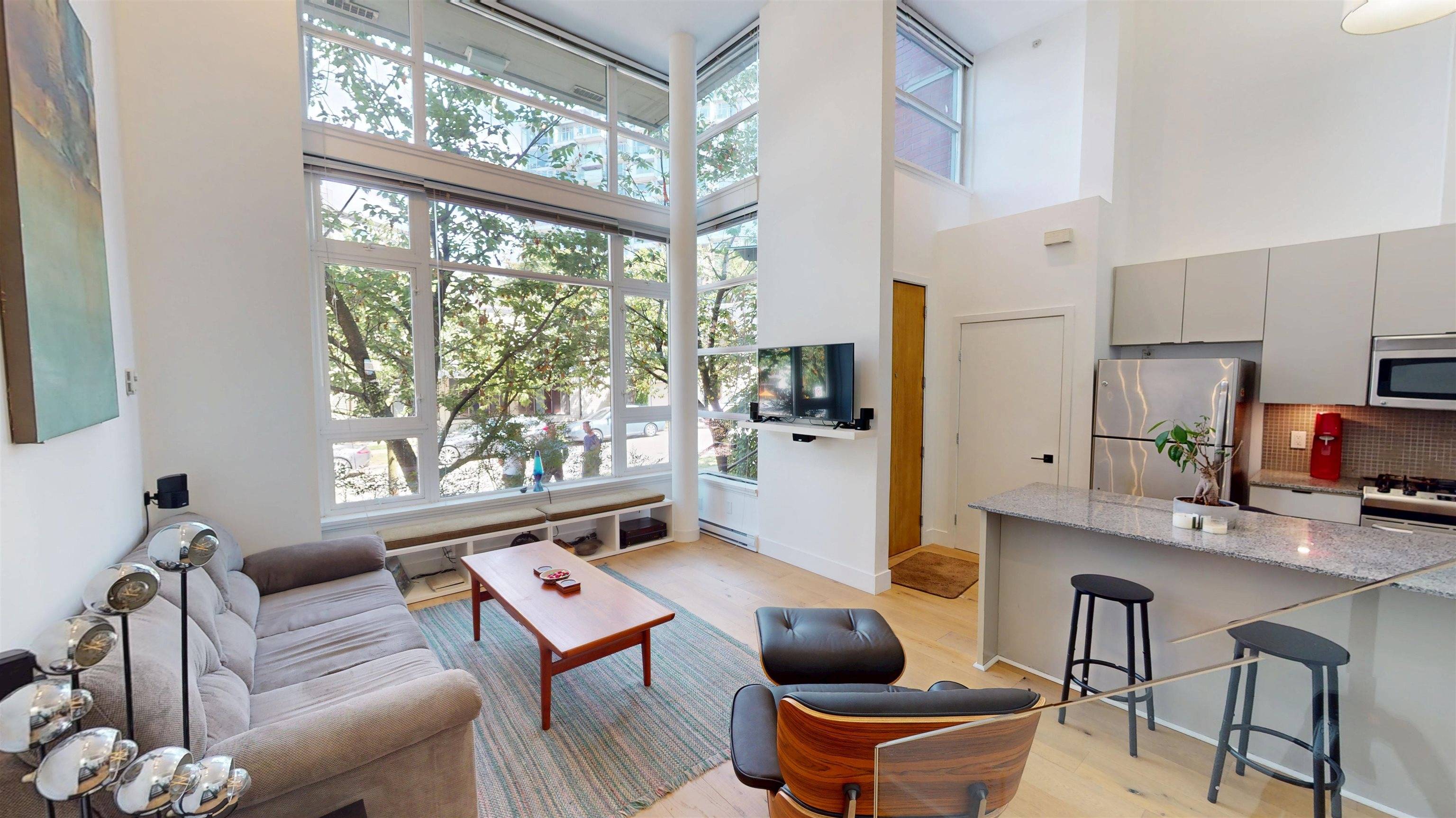 Vancouver, BC V5T 3L1,2727 Sophia ST
