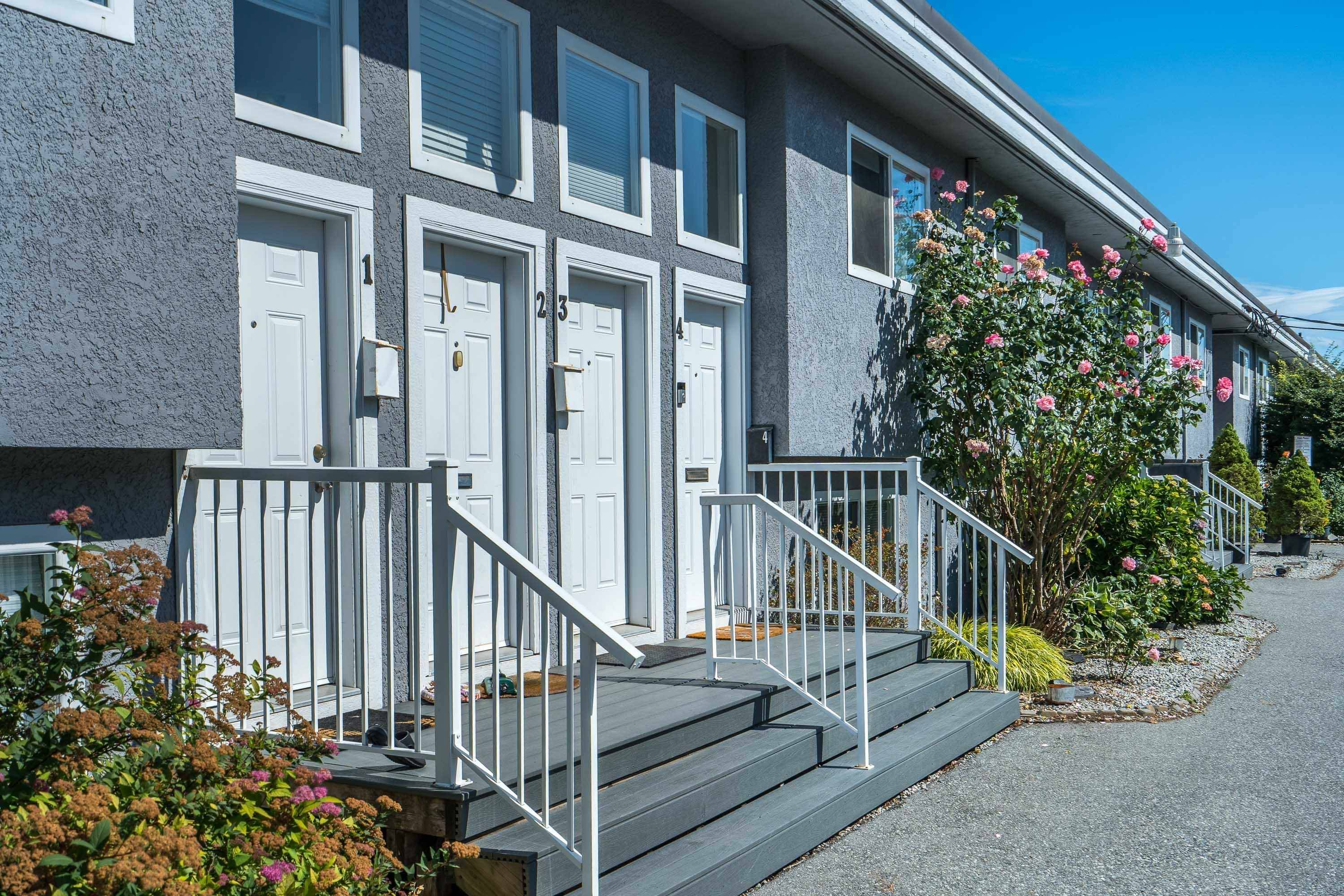 Abbotsford, BC V2S 1R2,33900 Mayfair AVE #4