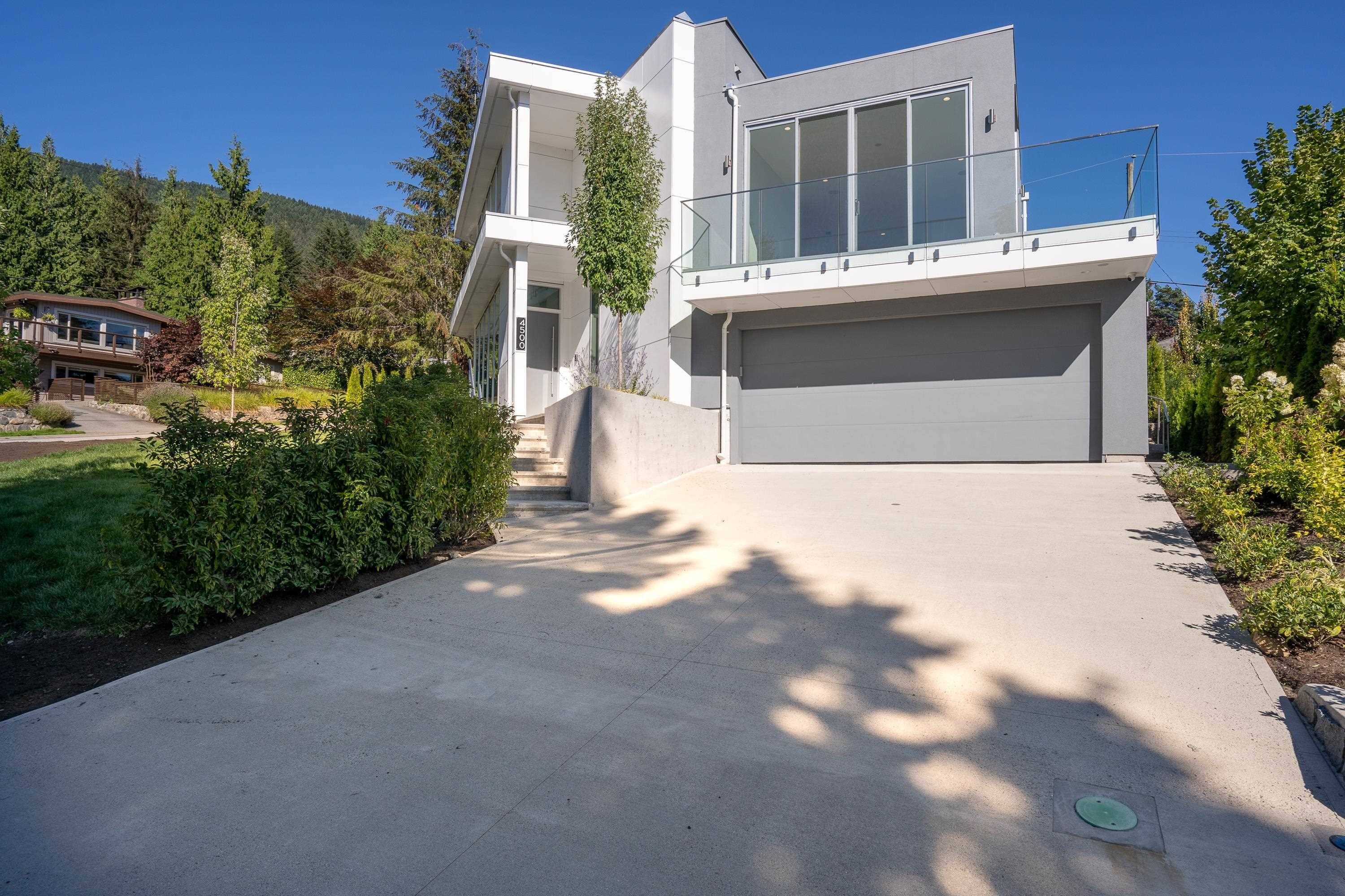 North Vancouver, BC V7R 3N6,4500 Canterbury CRES