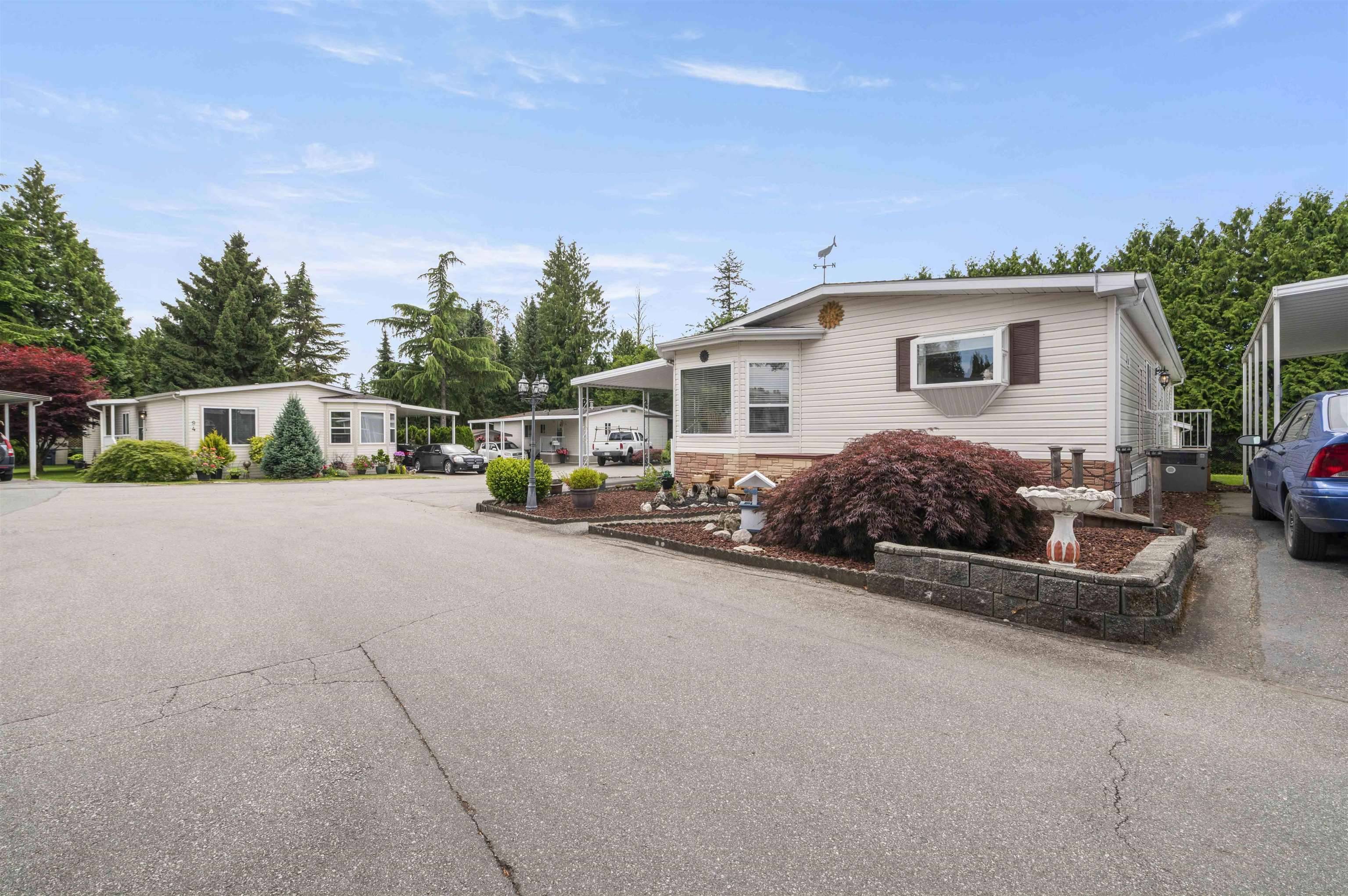 Langley, BC V2Z 1N2,24330 Fraser HWY #96