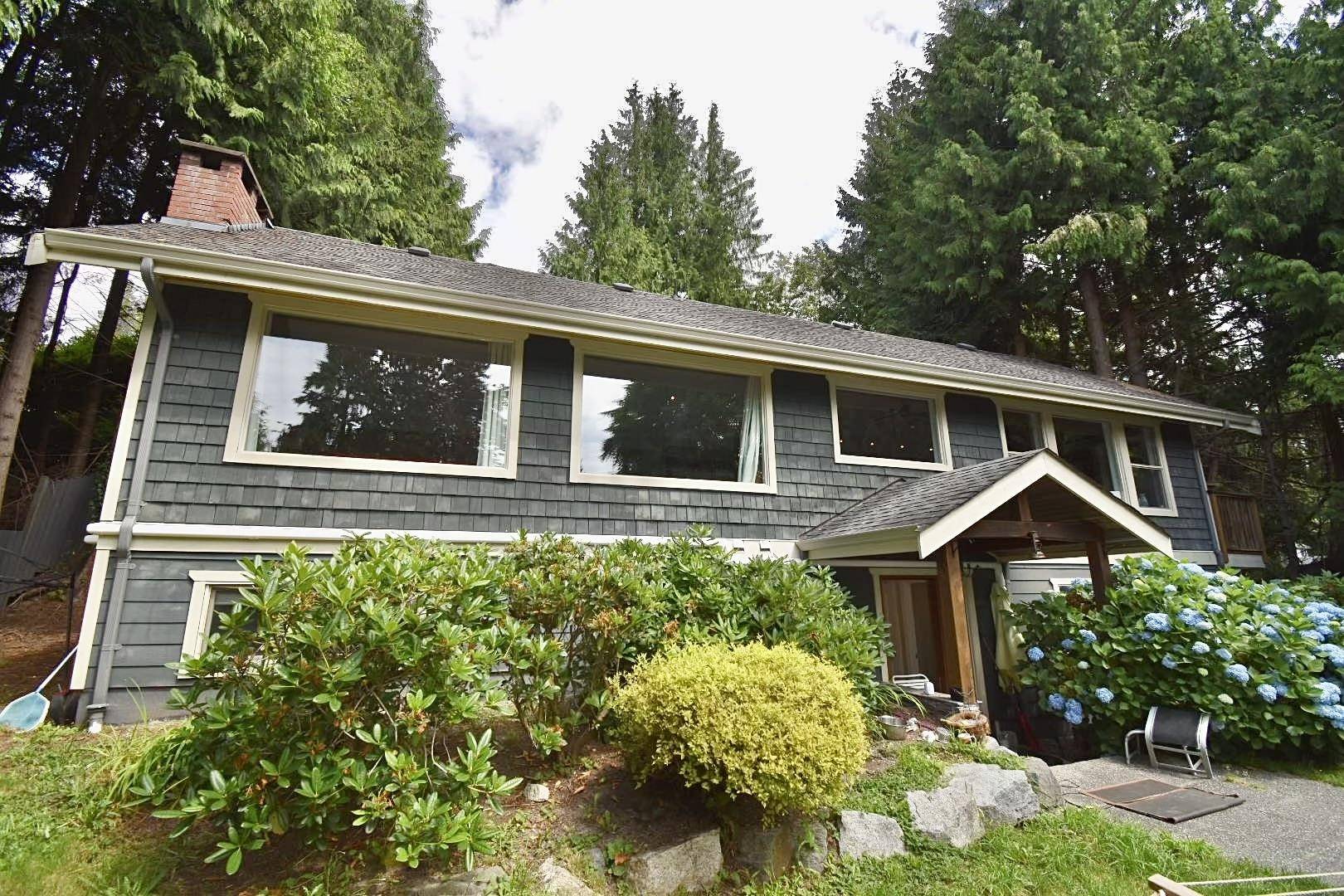 Gibsons, BC V0N 1V3,958 Gower Point RD
