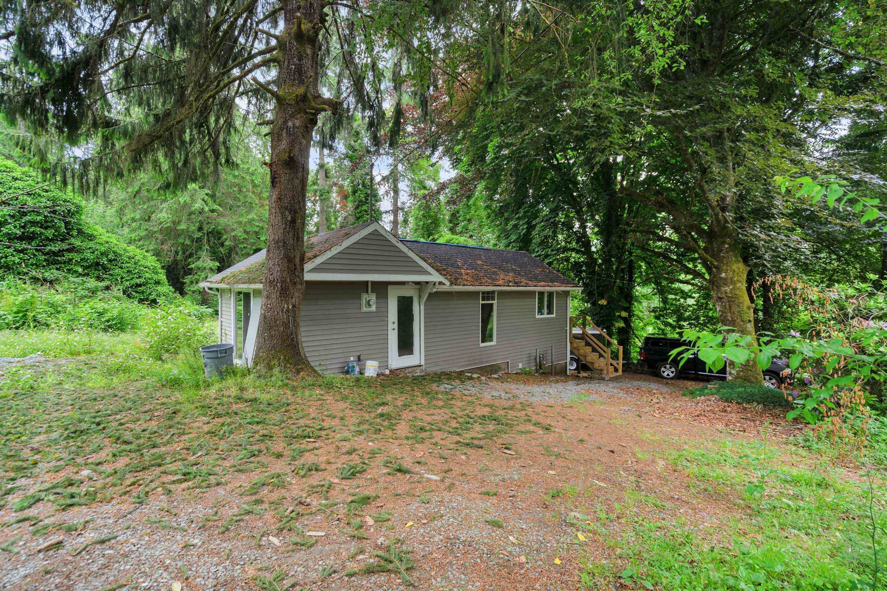 Maple Ridge, BC V2W 1J8,24742 100 AVE