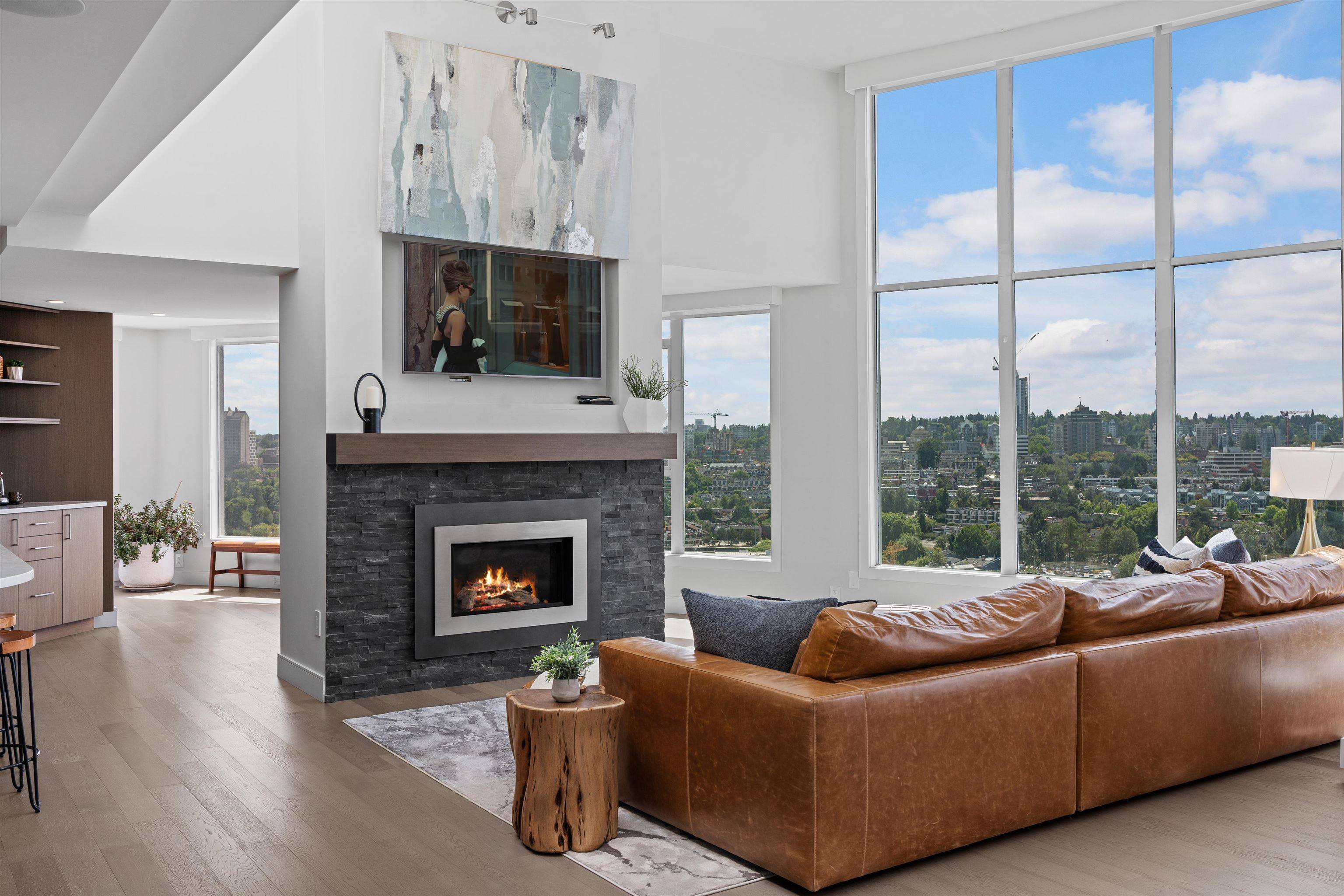 Vancouver, BC V6Z 2N1,1500 Howe ST #2403