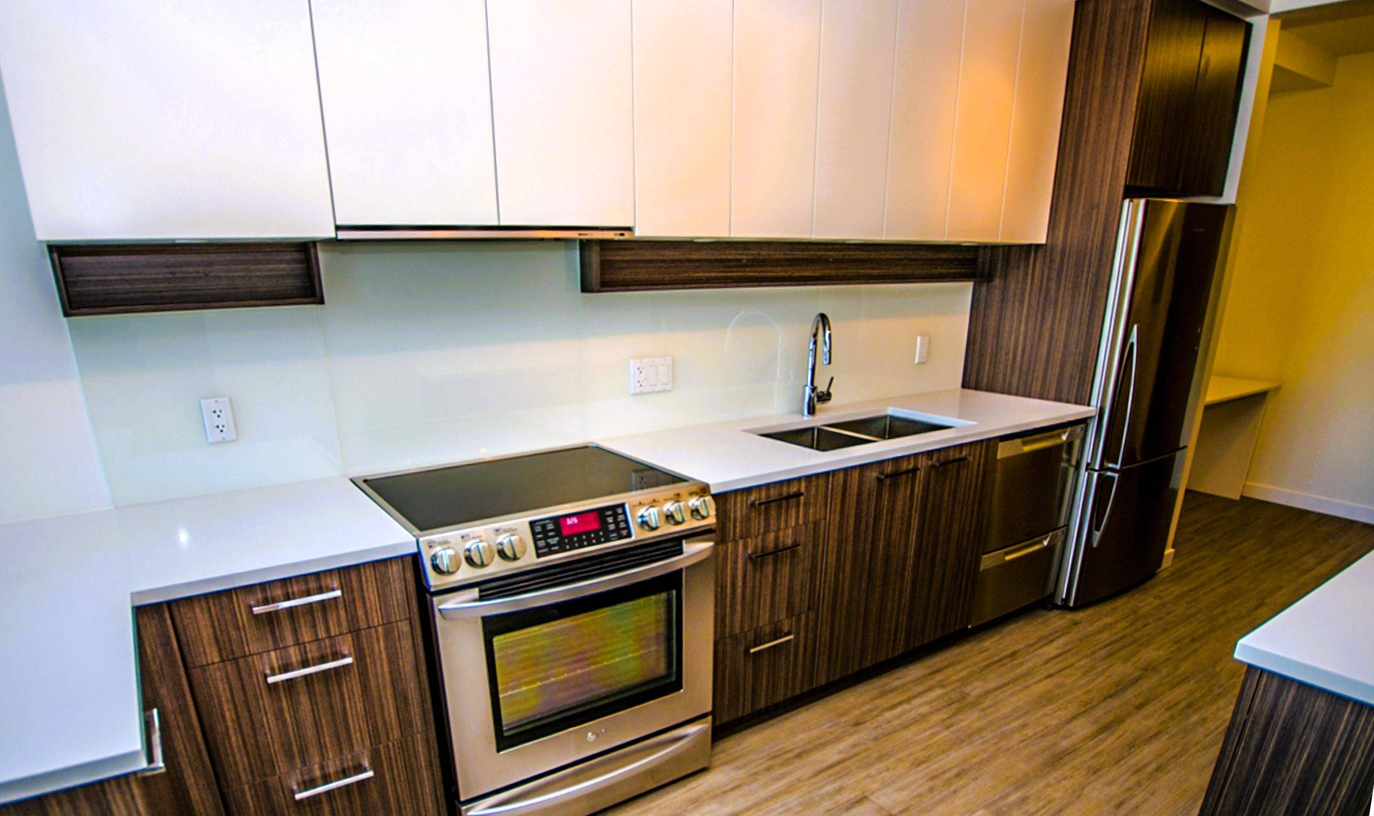 Burnaby, BC V5C 2J9,4310 Hastings ST #315