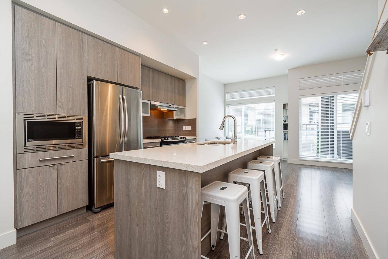 Langley, BC V2Y 0P2,7811 209 ST #53