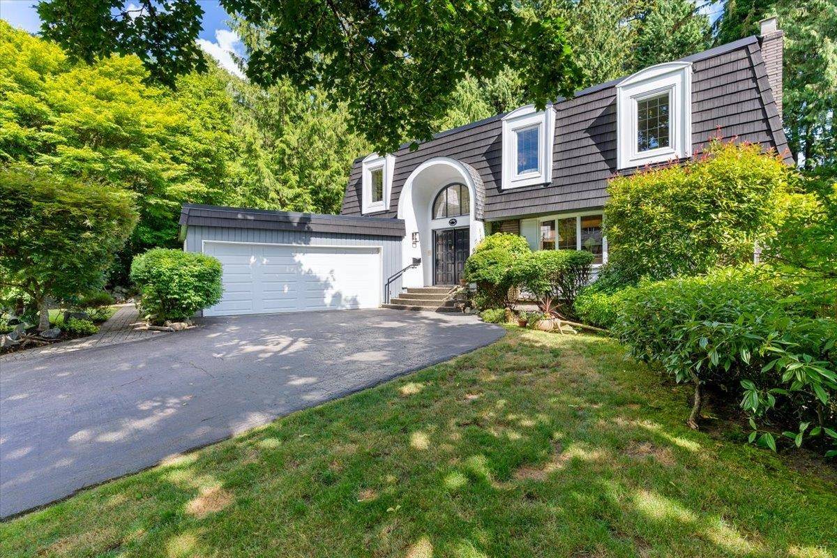 North Vancouver, BC V7R 4M4,5446 Cliffridge AVE