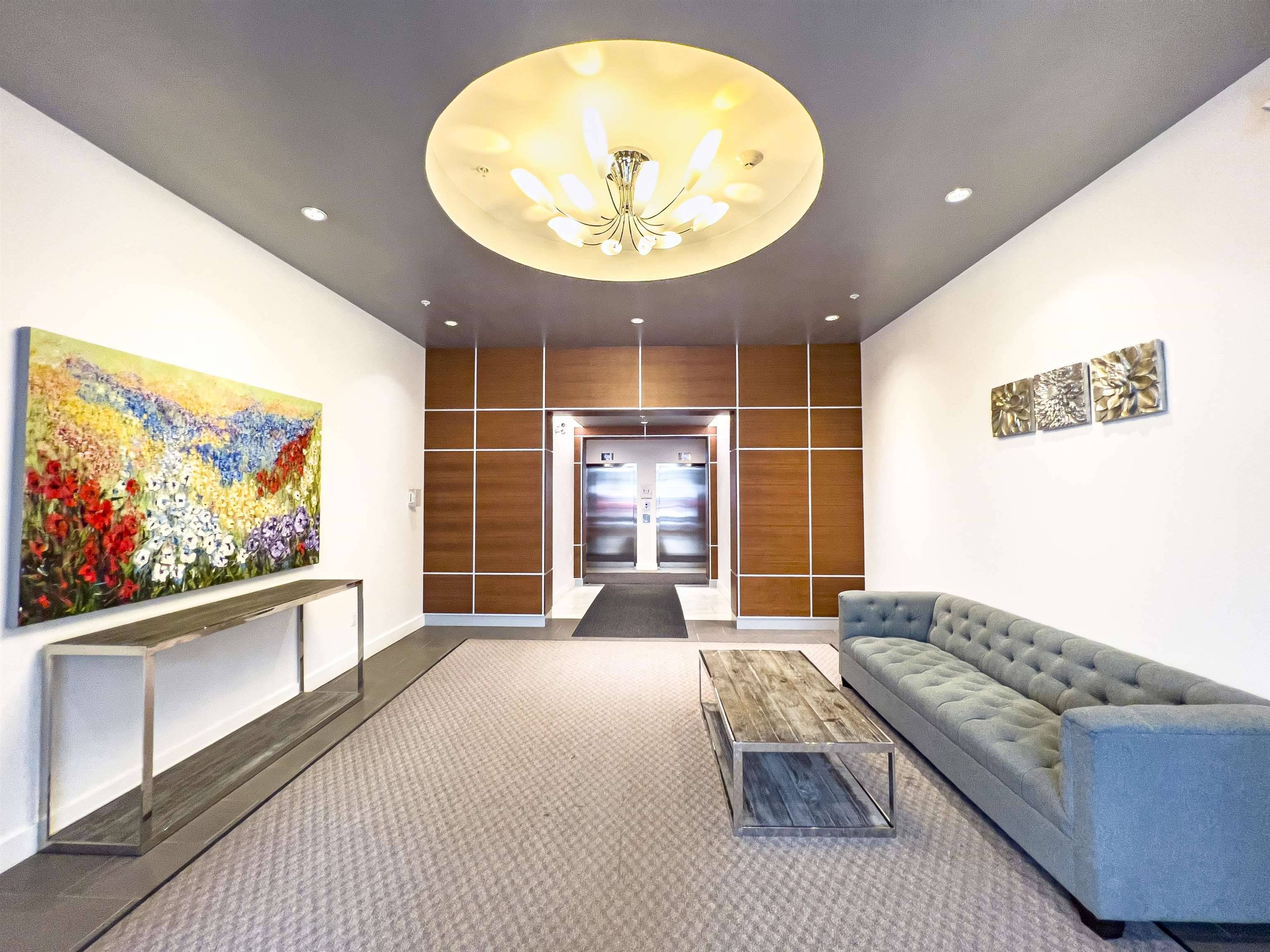 Vancouver, BC V6M 1W5,2128 W 40th AVE #306