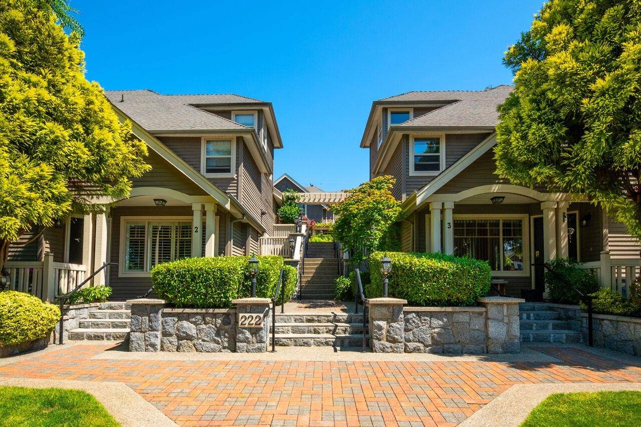 North Vancouver, BC V7L 1L7,222 E 5th ST #5