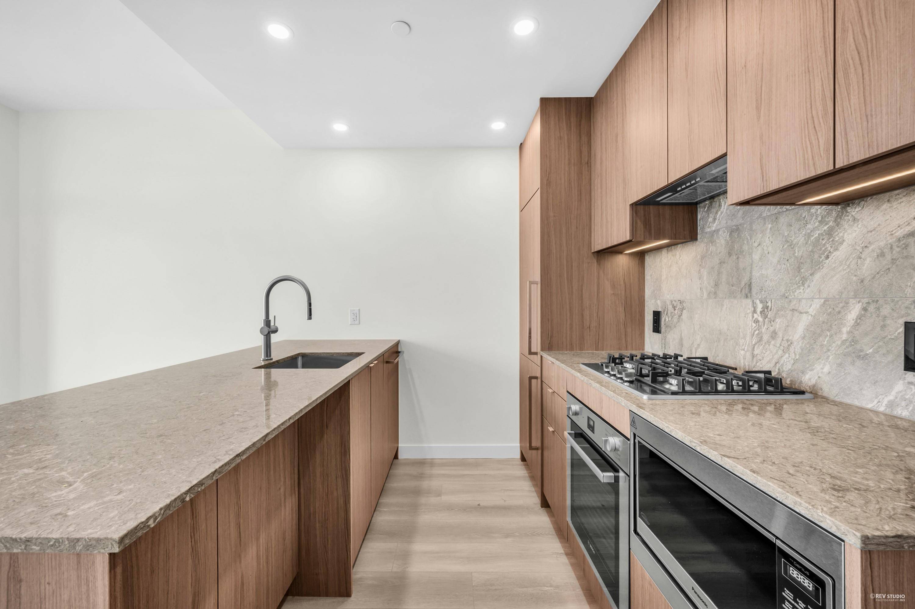 Coquitlam, BC V3J 3T4,626 Claremont ST #1608