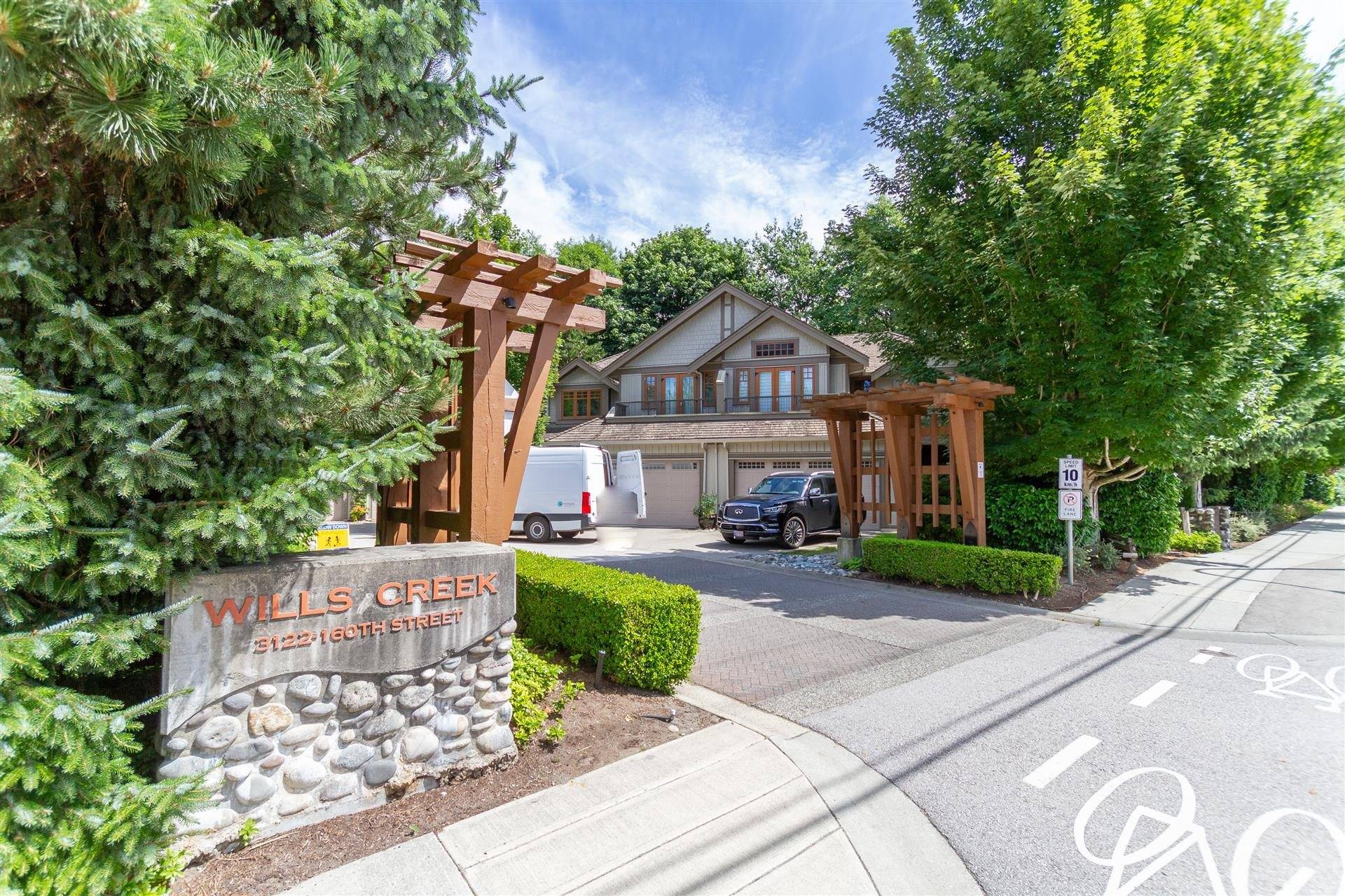 Surrey, BC V3Z 8K5,3122 160 ST #18