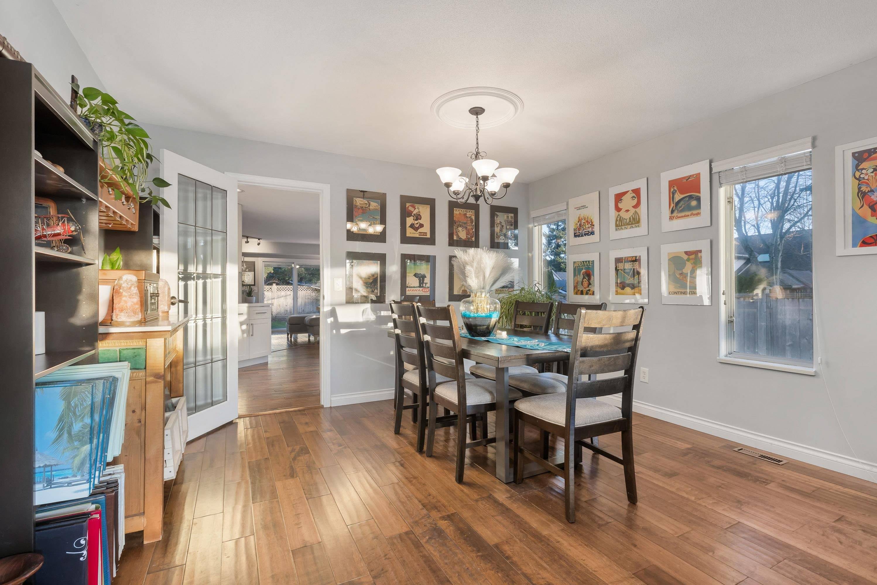 White Rock, BC V4B 3J2,1530 Cory RD
