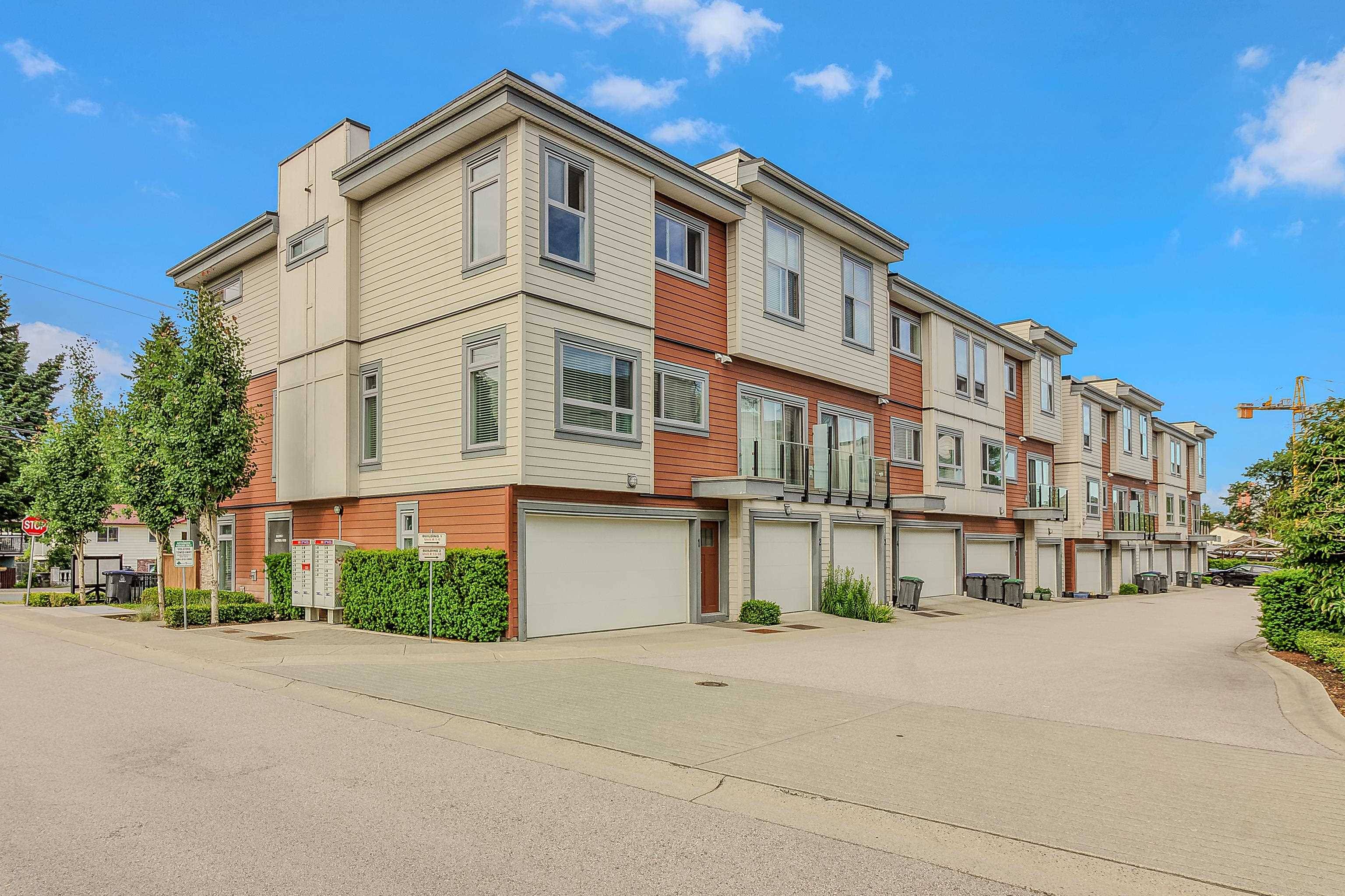 Surrey, BC V3V 1Y4,13328 96 AVE #1