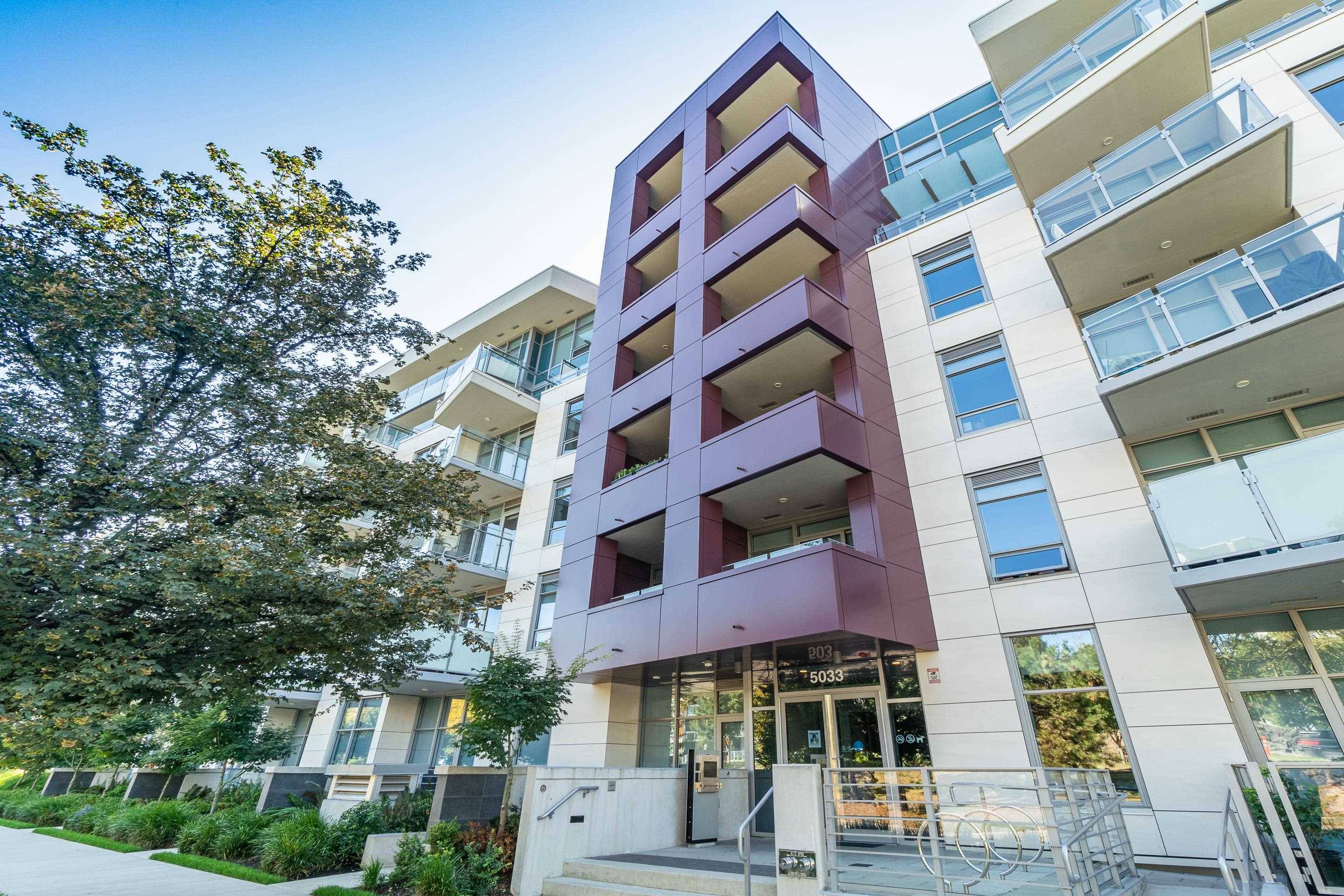Vancouver, BC V5Z 0H6,5033 Cambie ST #205
