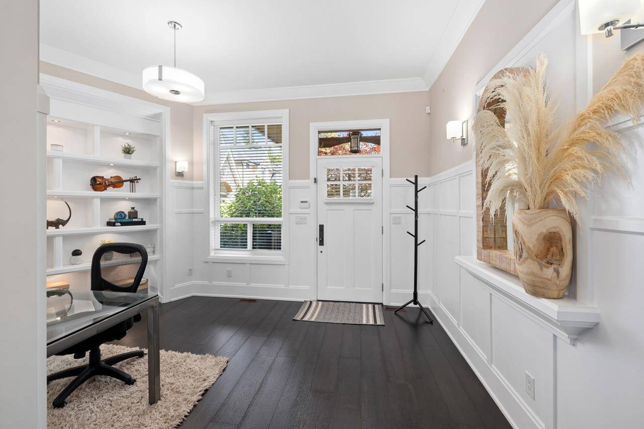 Surrey, BC V3Z 9P5,327 171a ST