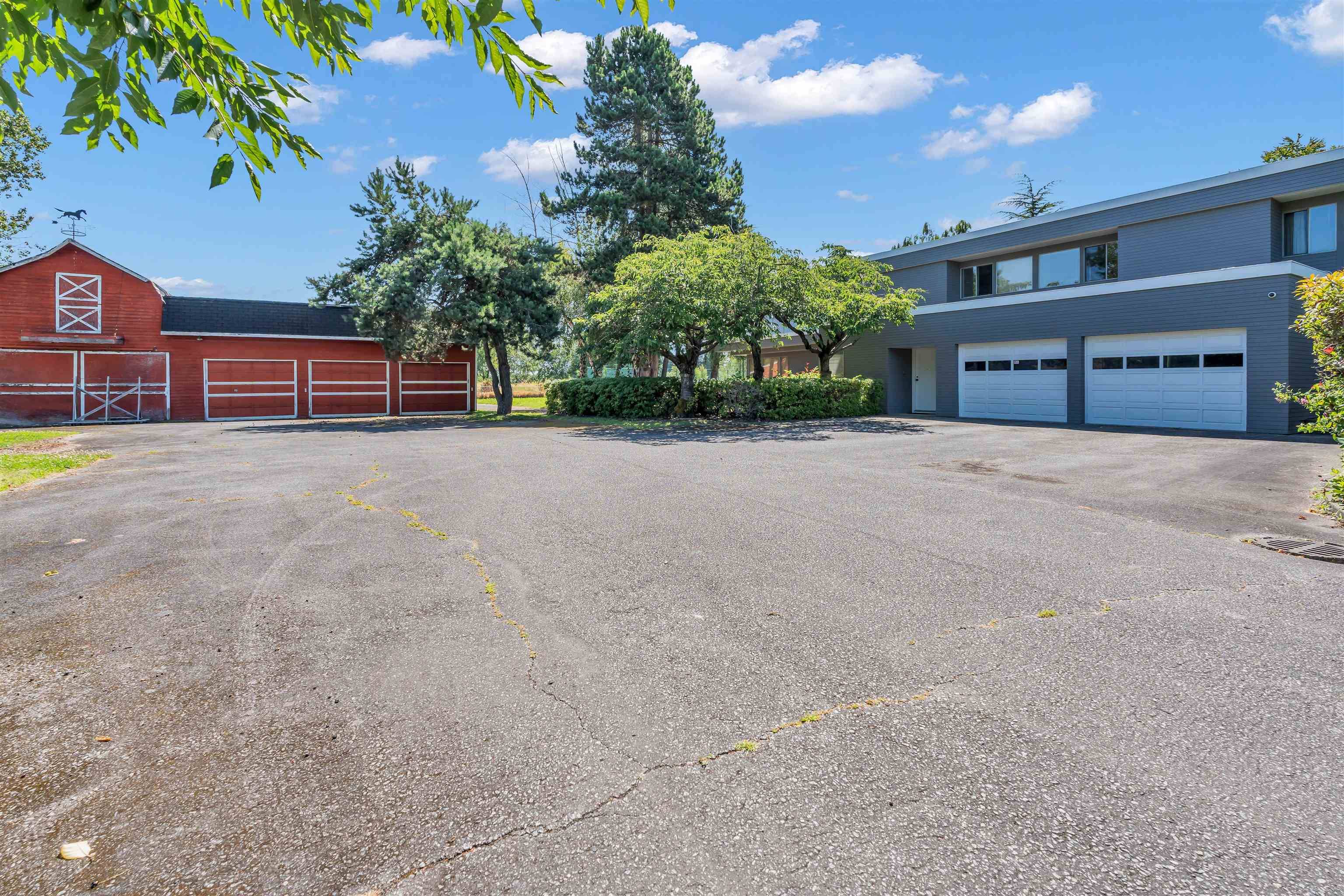 Richmond, BC V6W 1C4,10520 Sidaway RD